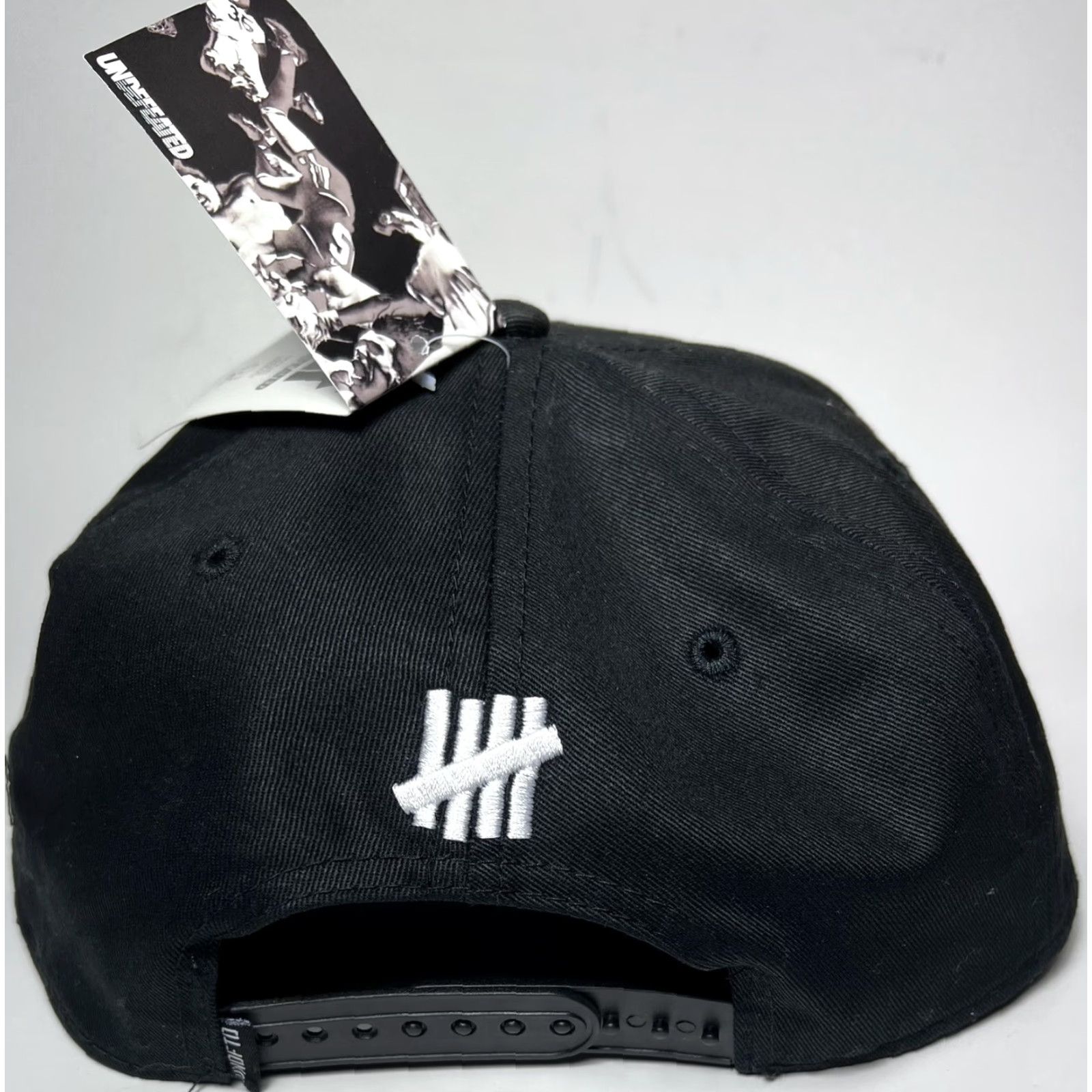 Undefeated Undefeated Hat Adjustable Black Flat Brim SnapBack Mens Baseball Cap Multicolor- New Undefeated UND FTD Adjustable SnapBack Hat Size ONE SIZE - 3 Thumbnail