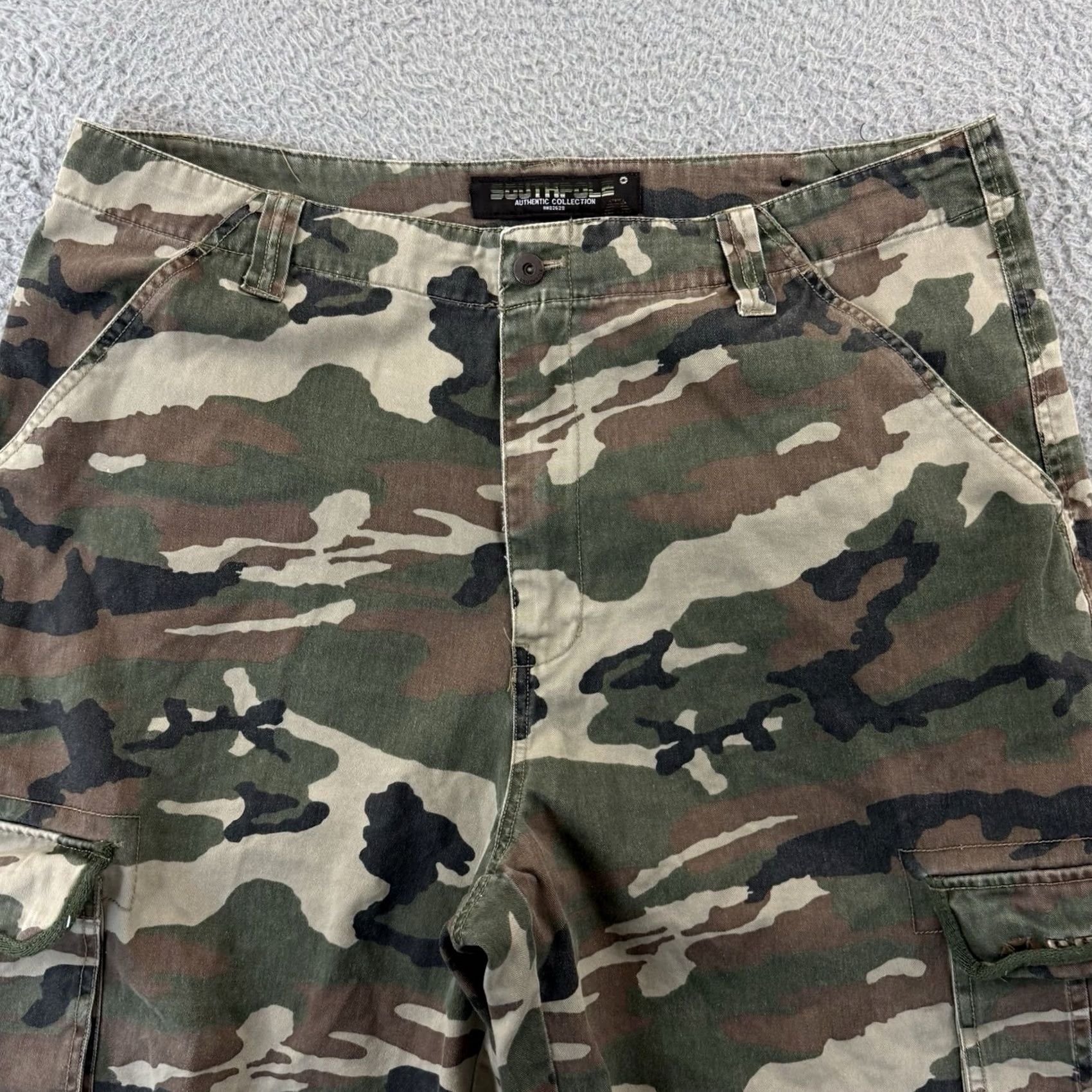 Southpole Vintage SouthPole Cargo Shorts Mens 38 Camo Baggy Fit Loose Y2K Hip Hop 11” Size US 38 / EU 54 - 4 Thumbnail