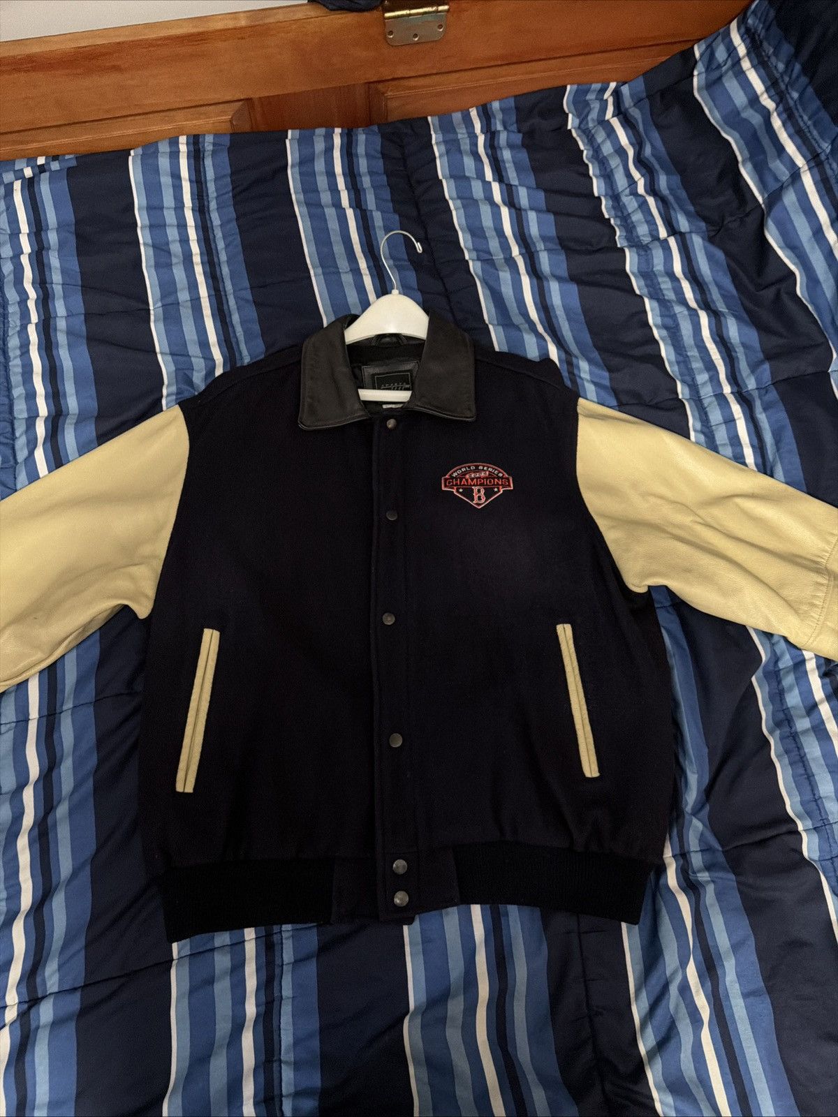 Majestic Boston Red Sox 2004 World Series Championship Varsity Jacket Size US L / EU 52-54 / 3 - 7 Thumbnail