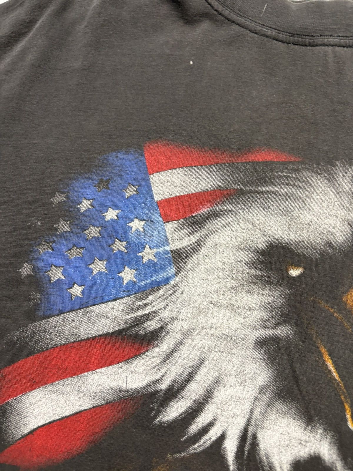 Vintage Vintage 90s Eagle Truck USA Graphic T-Shirt Distressed Faded Size US XL / EU 56 / 4 - 5 Thumbnail