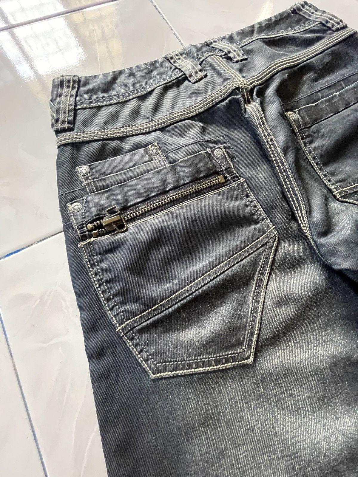 GOSTAR DE FUGA × semanticdesign Urban Craft Waxed Coated Contrast Triple Stitch Jeans Size US 30 / EU 46 - 20 Thumbnail