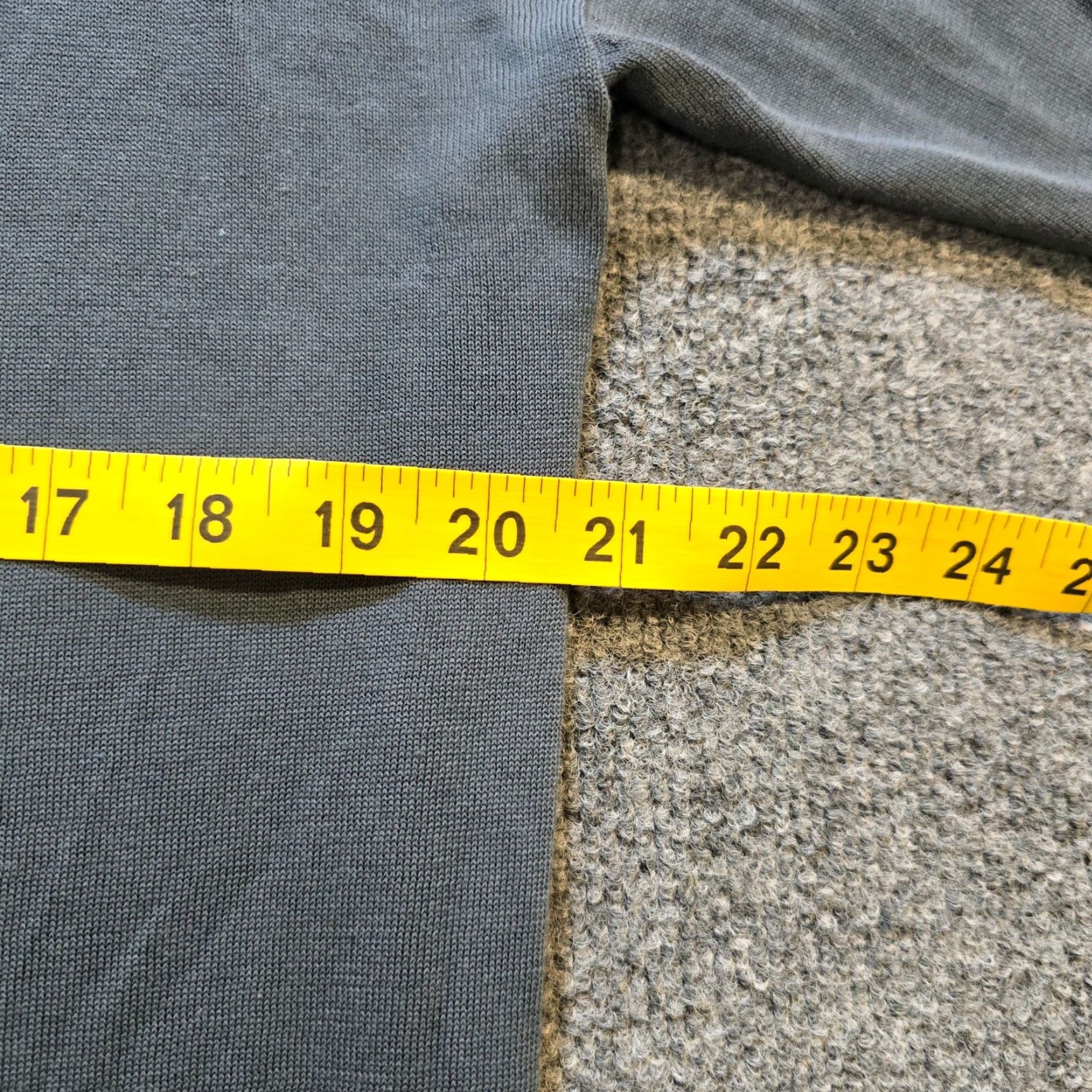 Vintage Lafayette 148 New York Top Women Size S Gray Slinky Tunic Long Sleeve Casual Sleeve V-Neck Pullover Knit Lightweight Oversized Relaxed Size S / US 4 / IT 40 - 6 Thumbnail