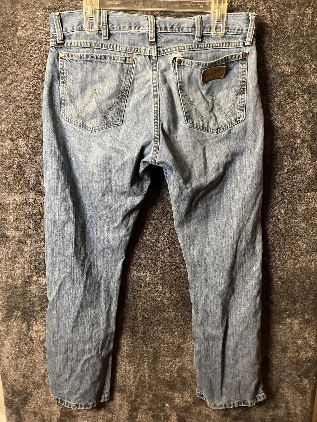 Wrangler Wrangler Retro Slim Bootcut Jeans 33x30 Lght Wash 100 Cotton Size US 33 - 2 Thumbnail