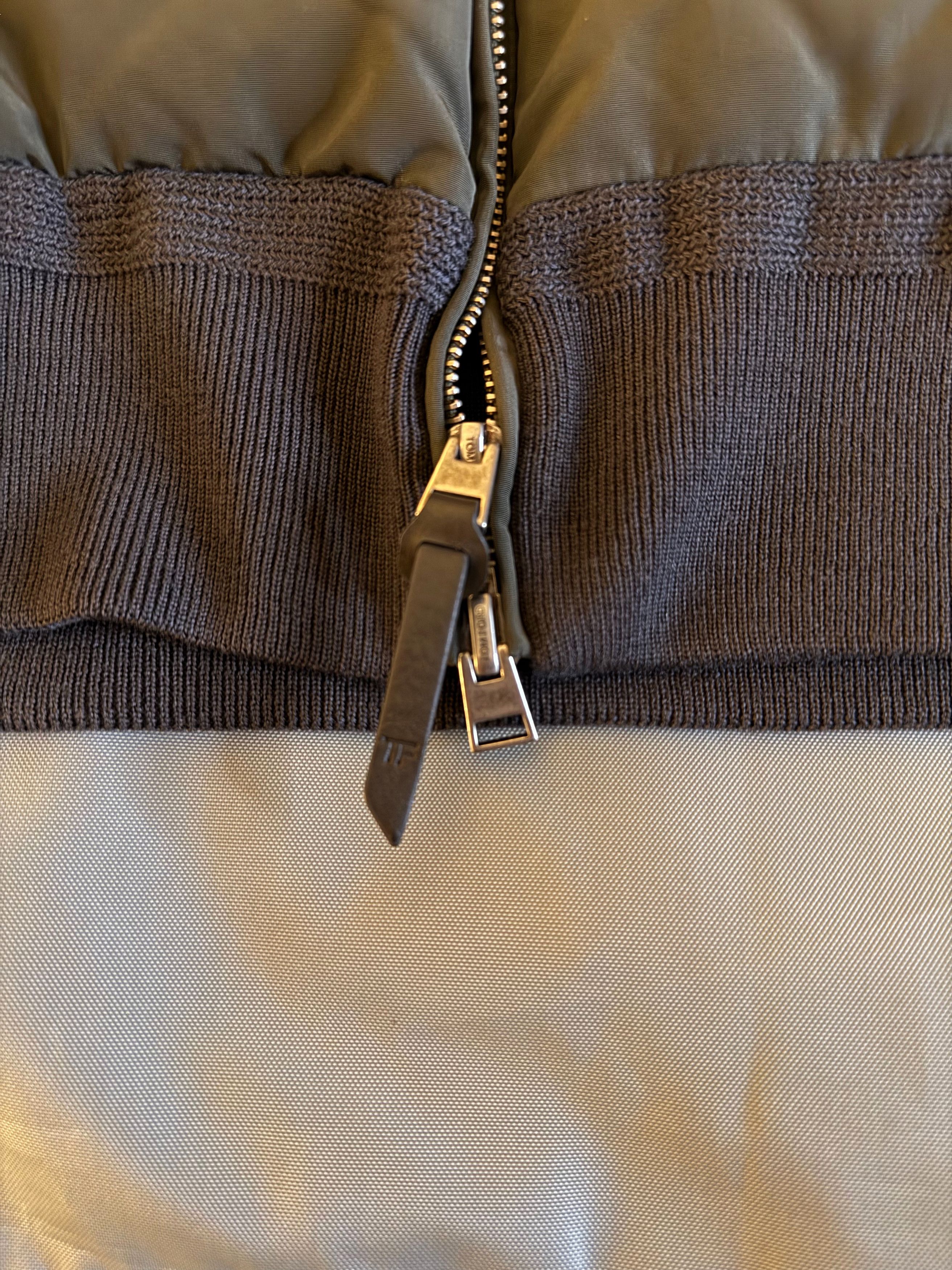 Tom Ford Fits smaller, Rare Coveted James Bond Spectre Jacket, Green Size US XXL / EU 58 / 5 - 20 Thumbnail
