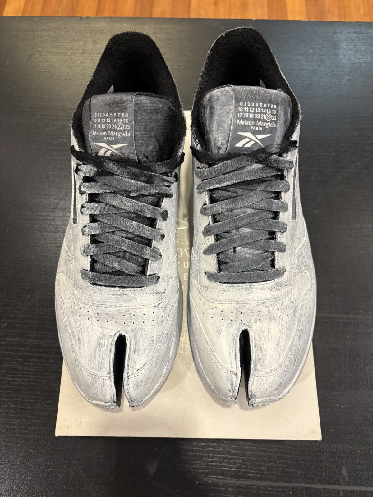 Maison Margiela × Reebok Maison Margiela X Reebok Tabi Sneakers Size US 11.5 / EU 44-45 - 4 Thumbnail