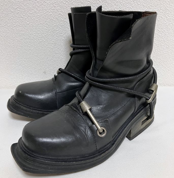 Dirk Bikkembergs Dirk Bikkembergs Leather Bungee cord metal heel