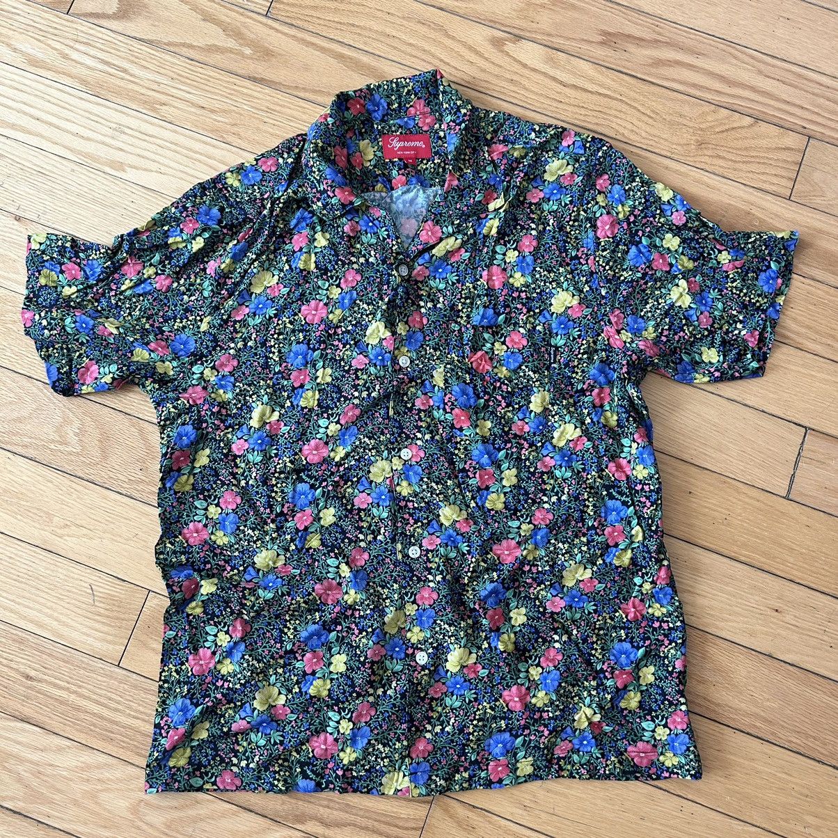 Supreme Supreme Mini Floral Rayon Shirt S/S Shirt Medium | Grailed