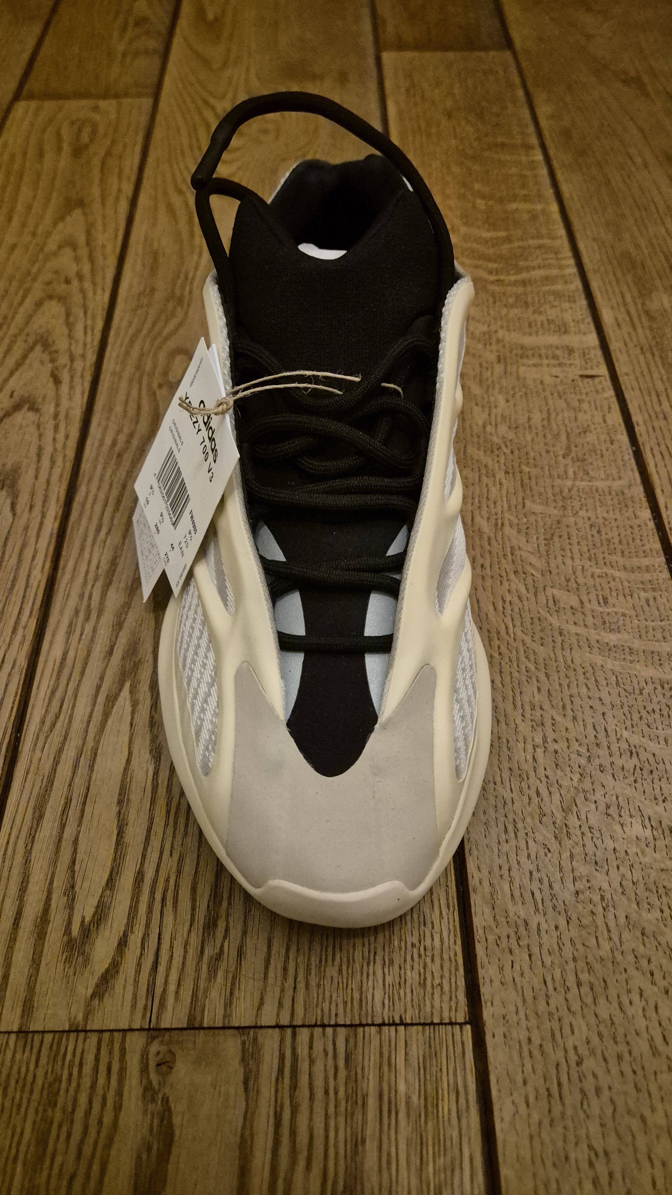 Yeezy adidas Yeezy 700 V3 Azael Size US 11 / EU 44 - 3 Thumbnail