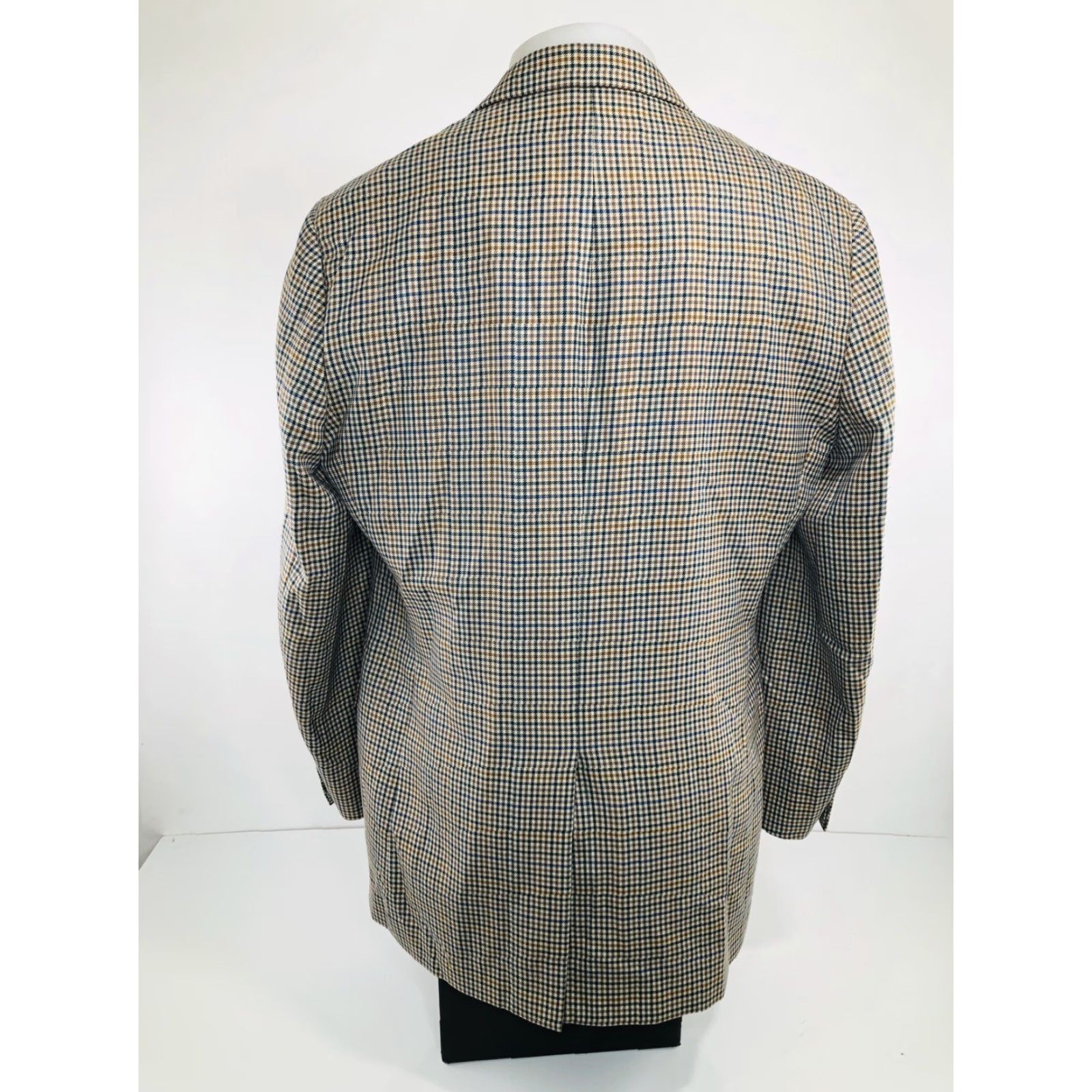 Brooks Brothers BROOKS BROTHERS 1818 MADISON Plaid Wool 42L Blazer Jacket Men Size 42 L Brown Beige Blue Gray C14 EXCELLENT Size 42R - 5 Thumbnail