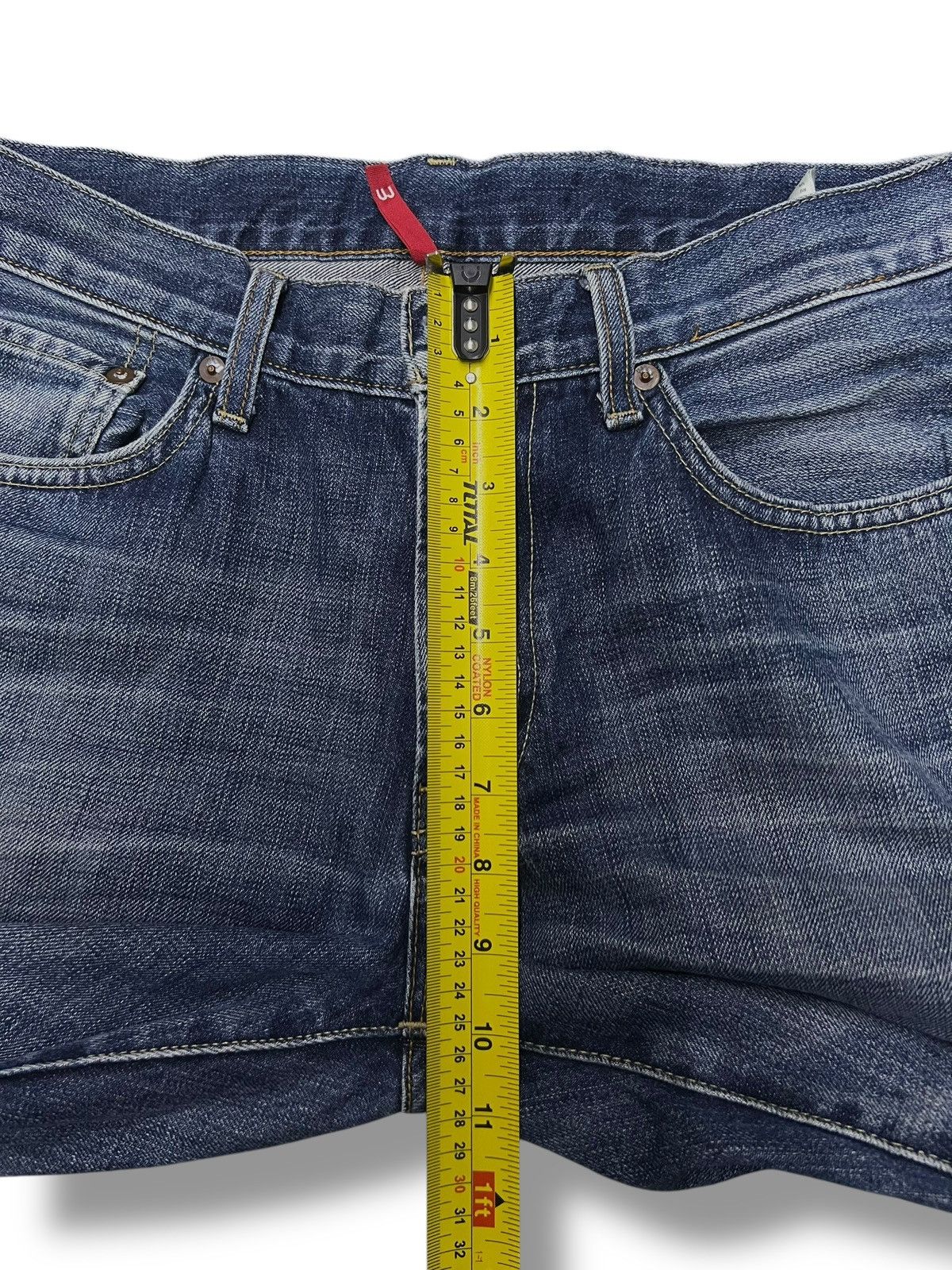 Uniqlo Vintage Uniqlo UJ Japan - Faded Wash, Distressed Denim Size US 31 - 11 Thumbnail