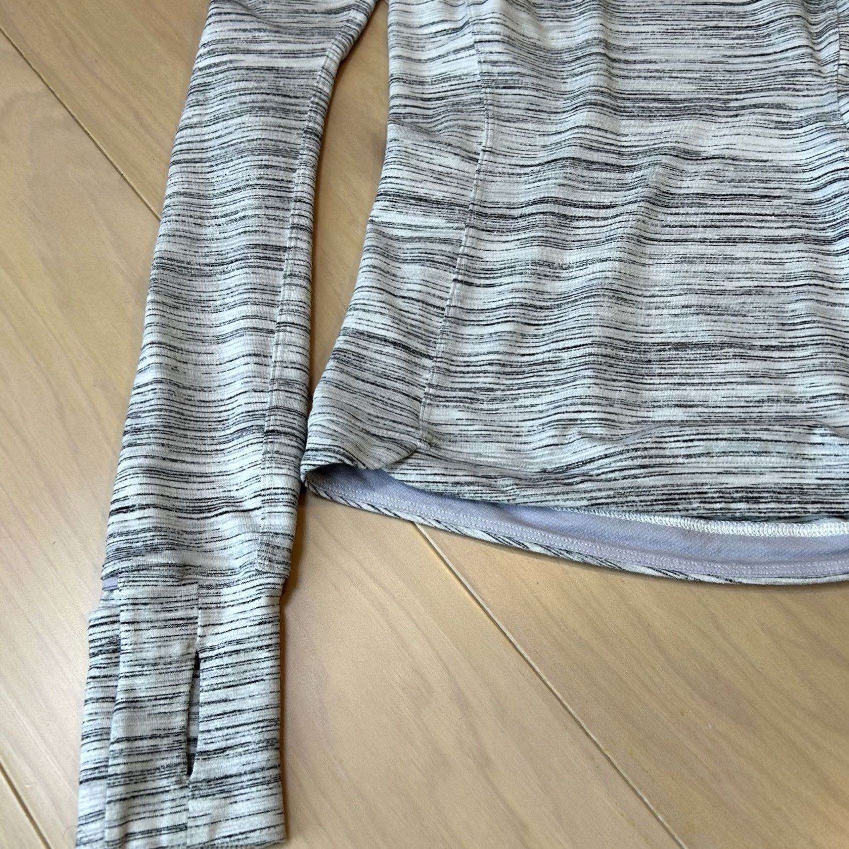 Lululemon Lululemon Runderful Top Space Dye Camo Long Sleeve Women’s 2 Shirt Slim Polyester Heathered Pocket Size XS / US 0-2 / IT 36-38 - 2 Thumbnail