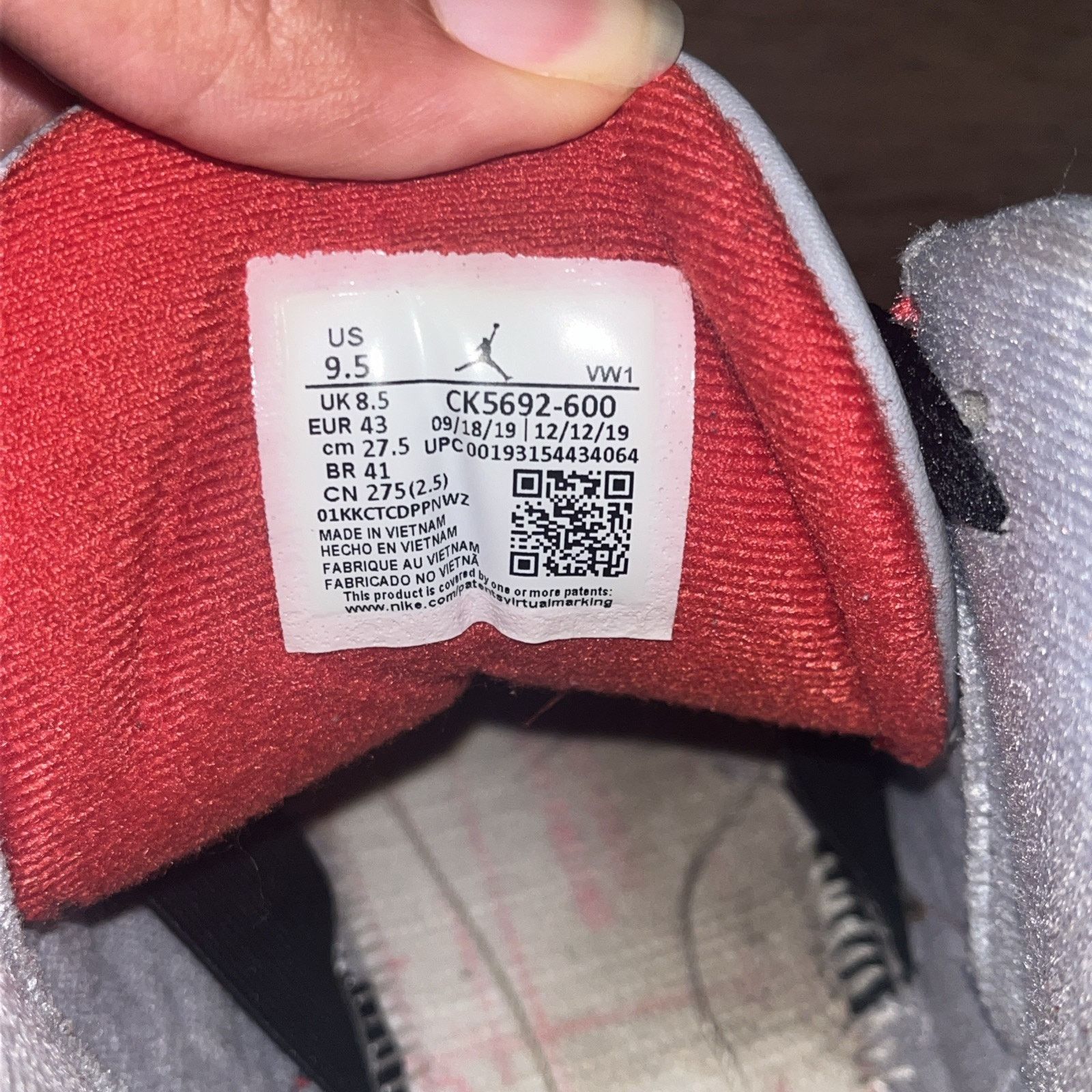 Jordan Brand × Nike Air Jordan 3 Retro SE "Unite -Size 9.5 Men’s Chi Exclusive Size US 9.5 / EU 42-43 - 6 Thumbnail