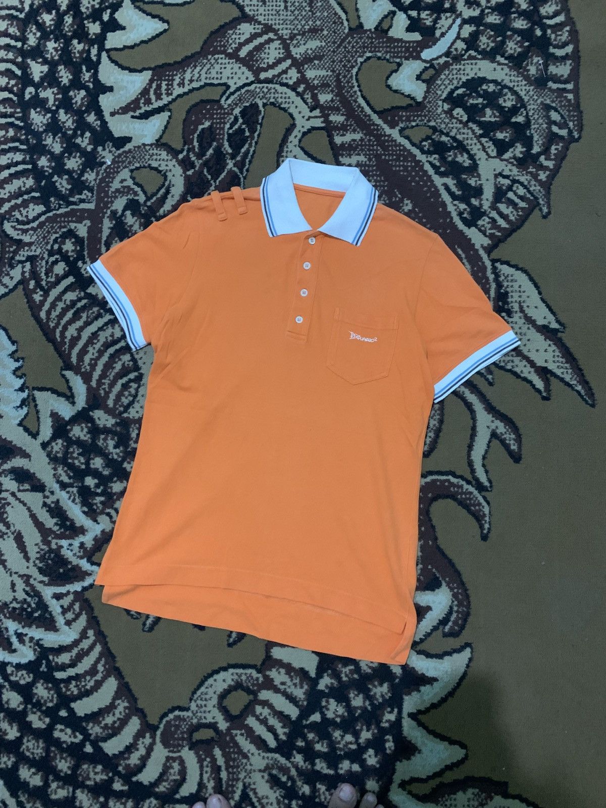 Dsquared2 Vintage Dsquared2 Polo Shirt Spellout Size M / US 6-8 / IT 42-44 - 1 Thumbnail
