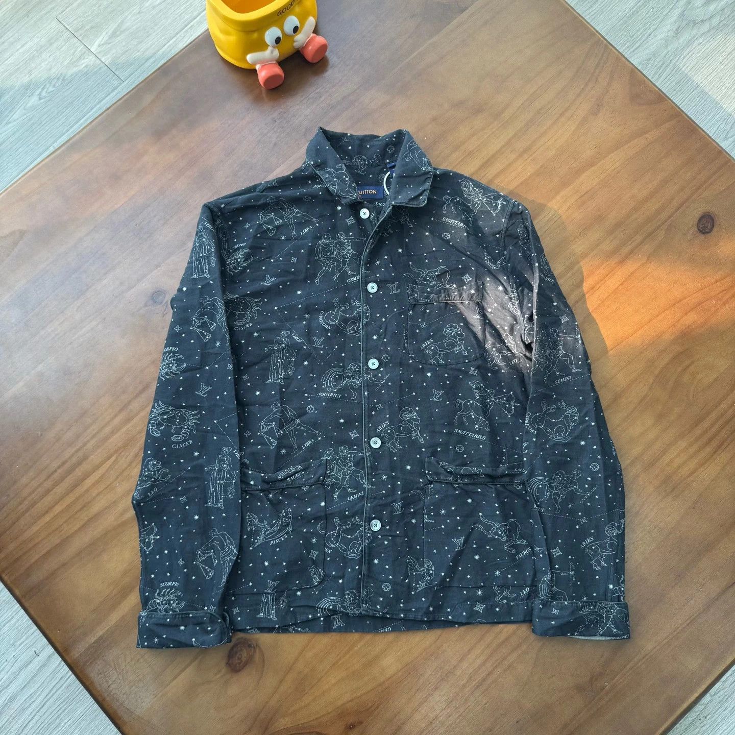 Louis Vuitton LV Zodiac Shirt Size S Size US S / EU 44-46 / 1 - 1 Thumbnail