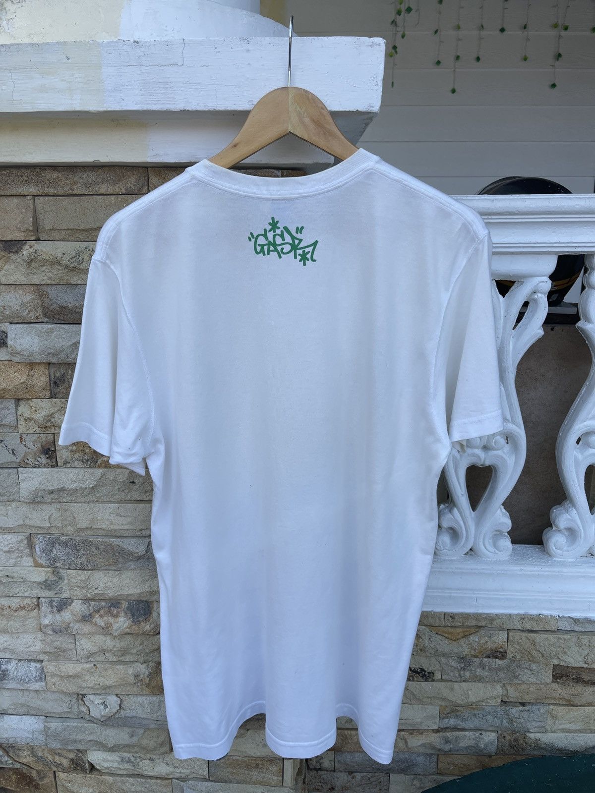 Arts & Science Last Drop🔥Rare🔥Japanese Uniqlo x Hardy Blechman London Tee Size US L / EU 52-54 / 3 - 2 Thumbnail