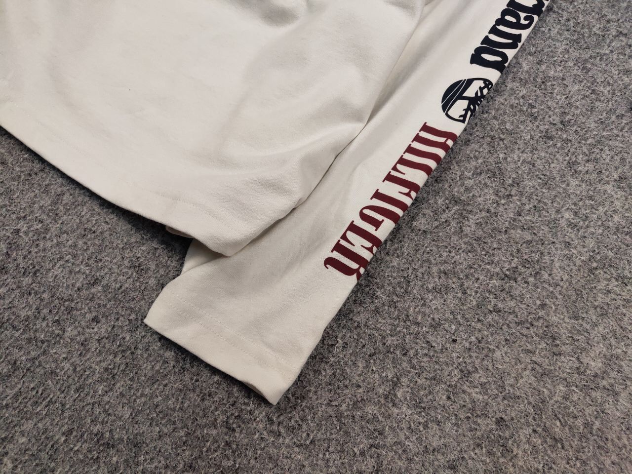 Tommy Hilfiger Timberland x Tommy Hilfiger White Logo long sleeve Top Size US L / EU 52-54 / 3 - 5 Thumbnail