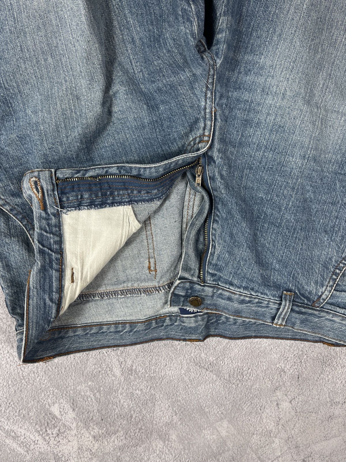 Vintage Vintage 90s 3/4 denim shorts jorts faded rap style size M Size US 32 / EU 48 - 4 Thumbnail
