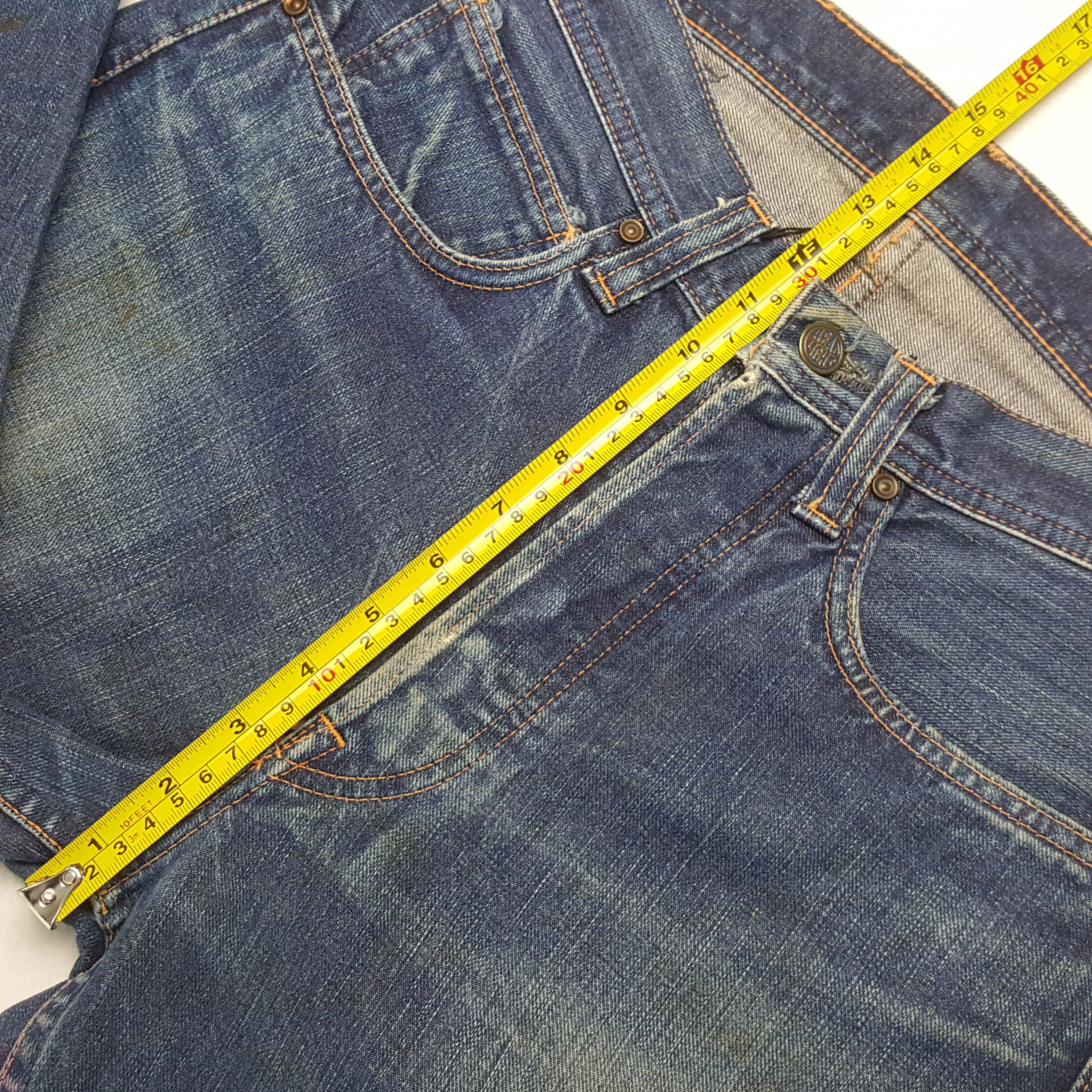 Japanese Brand Vintage Head Light Japanese Brand Distressed Jeans RR13 Size US 30 / EU 46 - 8 Thumbnail