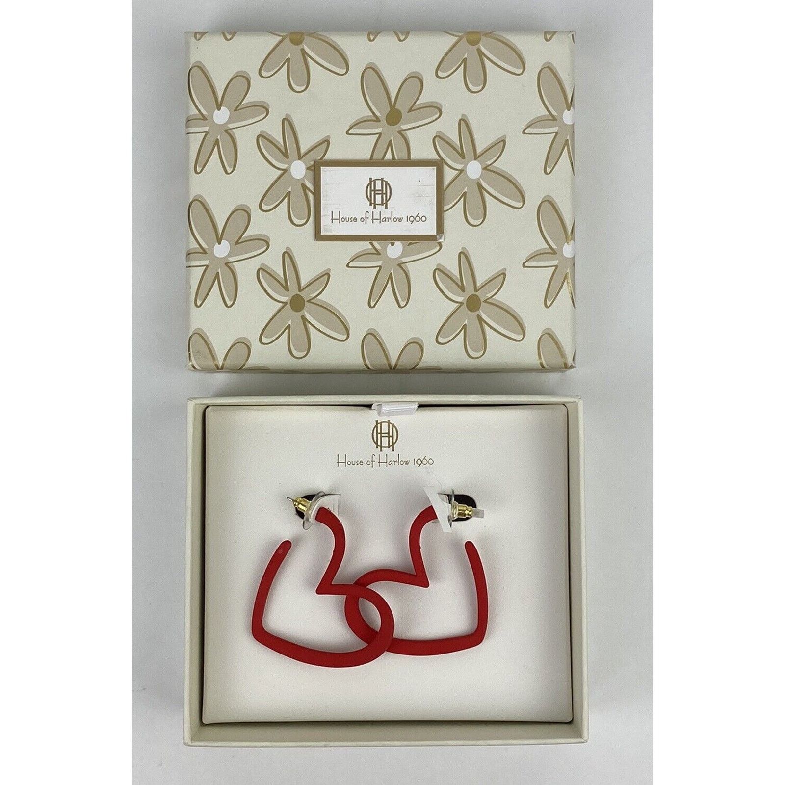 Other House Of Harlow 1960 Red Heart Open Hoop Earrings NEW Love Size ONE SIZE - 1 Thumbnail
