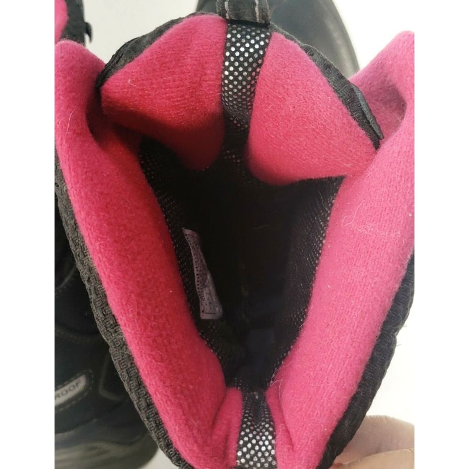 Vintage Columbia Bugaboot Plus Omni Heat Boots Women's 7M Black Pink BL 1490-010 Snow Boot Winter Waterproof 200G Leather Textile Omni Heat VINTAGE? Size US 6 / IT 36 - 7 Thumbnail