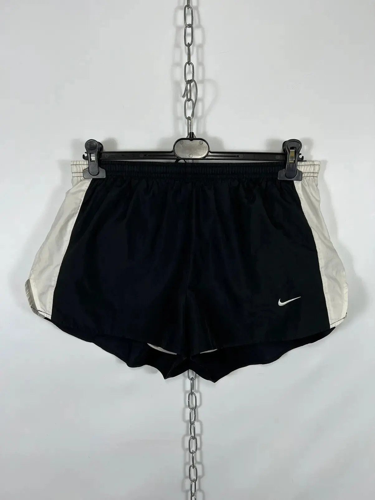 Nike × Vintage Vintage Nike streetwear shorts Size US 32 / EU 48 - 1 Thumbnail