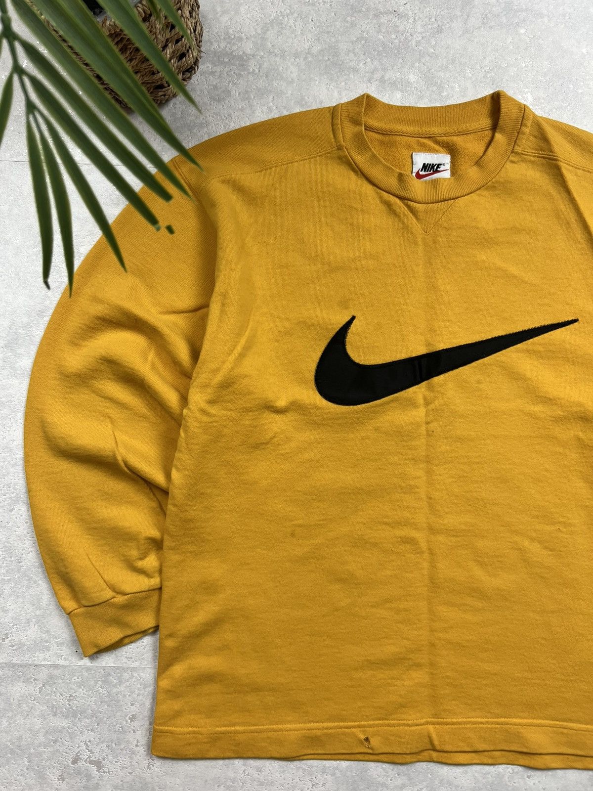 Nike 90s Nike Central Swoosh Vintage Y2K Oversized Sweatshirt Size US M / EU 48-50 / 2 - 2 Thumbnail
