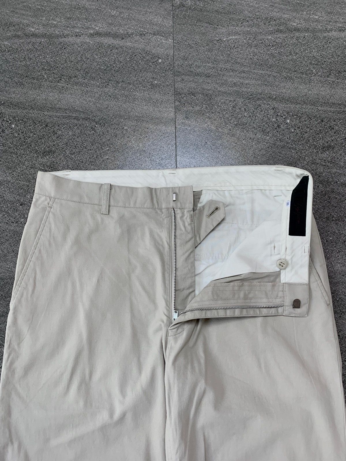 Yohji Yamamoto Buckleback Straight Trousers Size US 32 / EU 48 - 4 Thumbnail