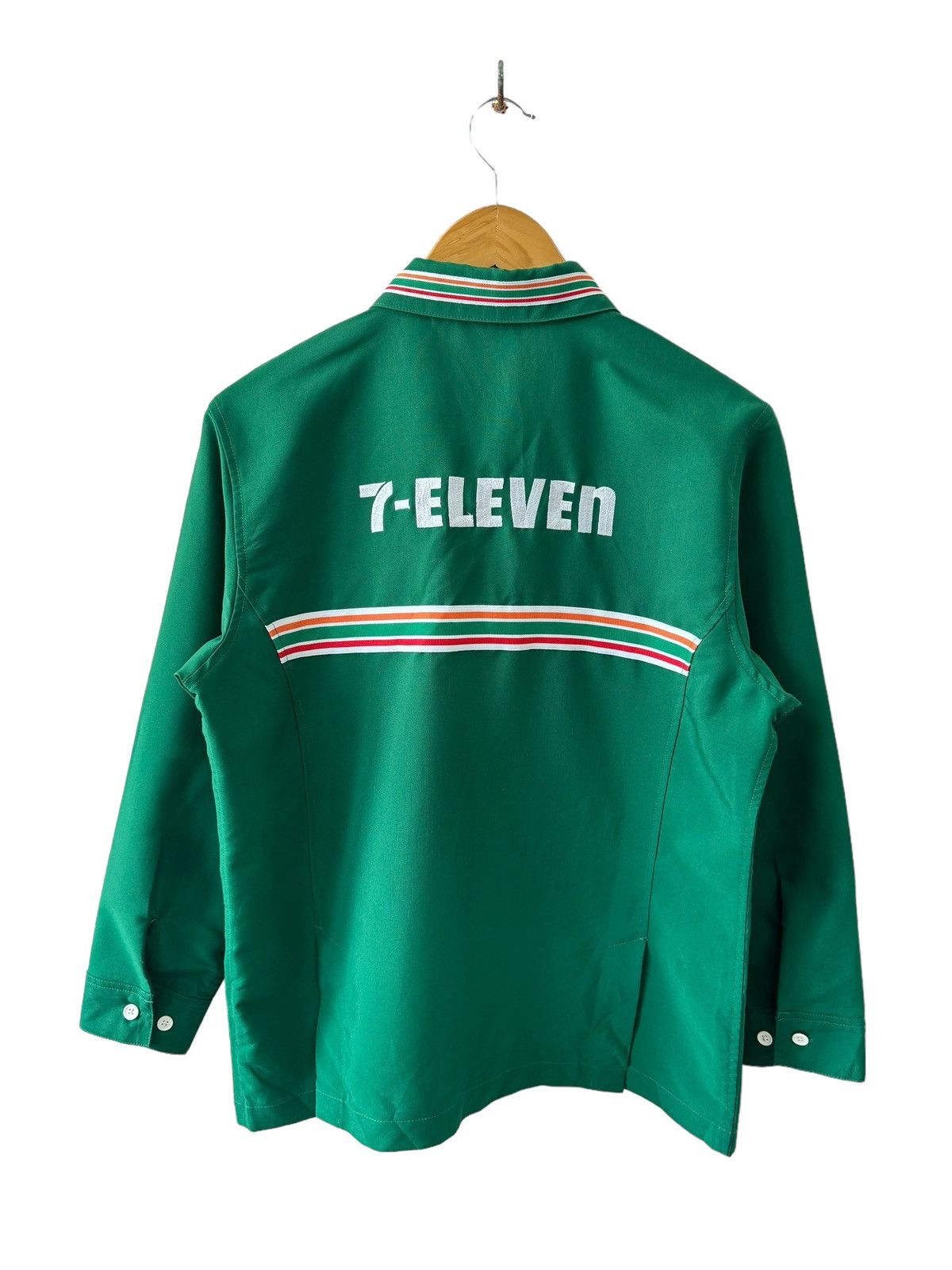 Japanese Brand Vintage 7-Eleven Uniform Jacket/Shirt Zip Up Size US M / EU 48-50 / 2 - 7 Thumbnail