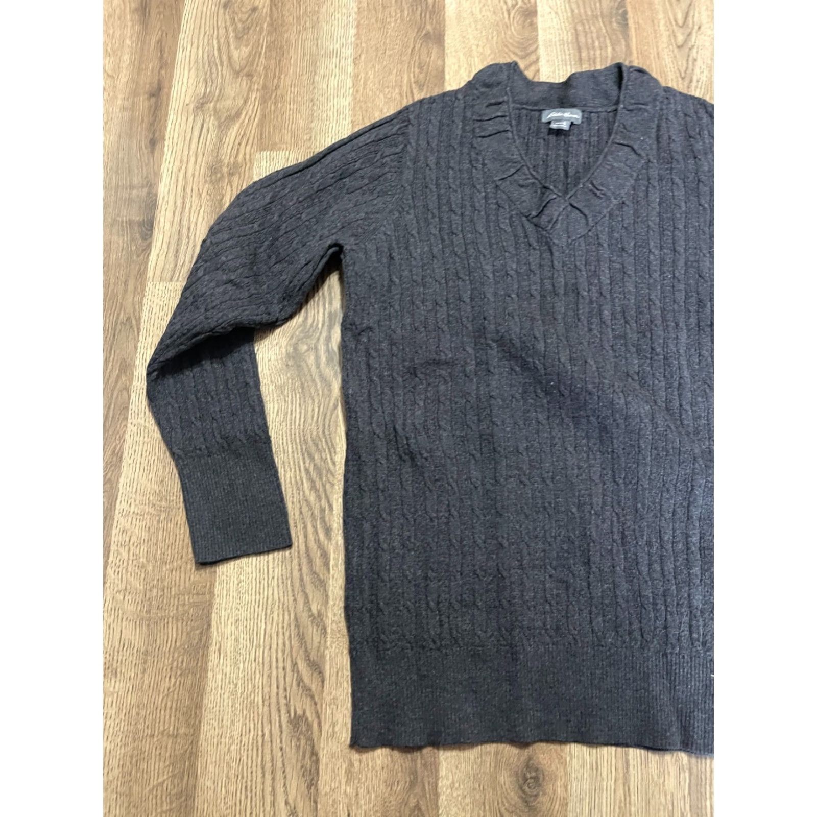 Eddie Bauer Eddie Bauer Sweater Women's Large Gray V-neck Pullover Knit Ribbed Size L / US 10 / IT 46 - 3 Thumbnail