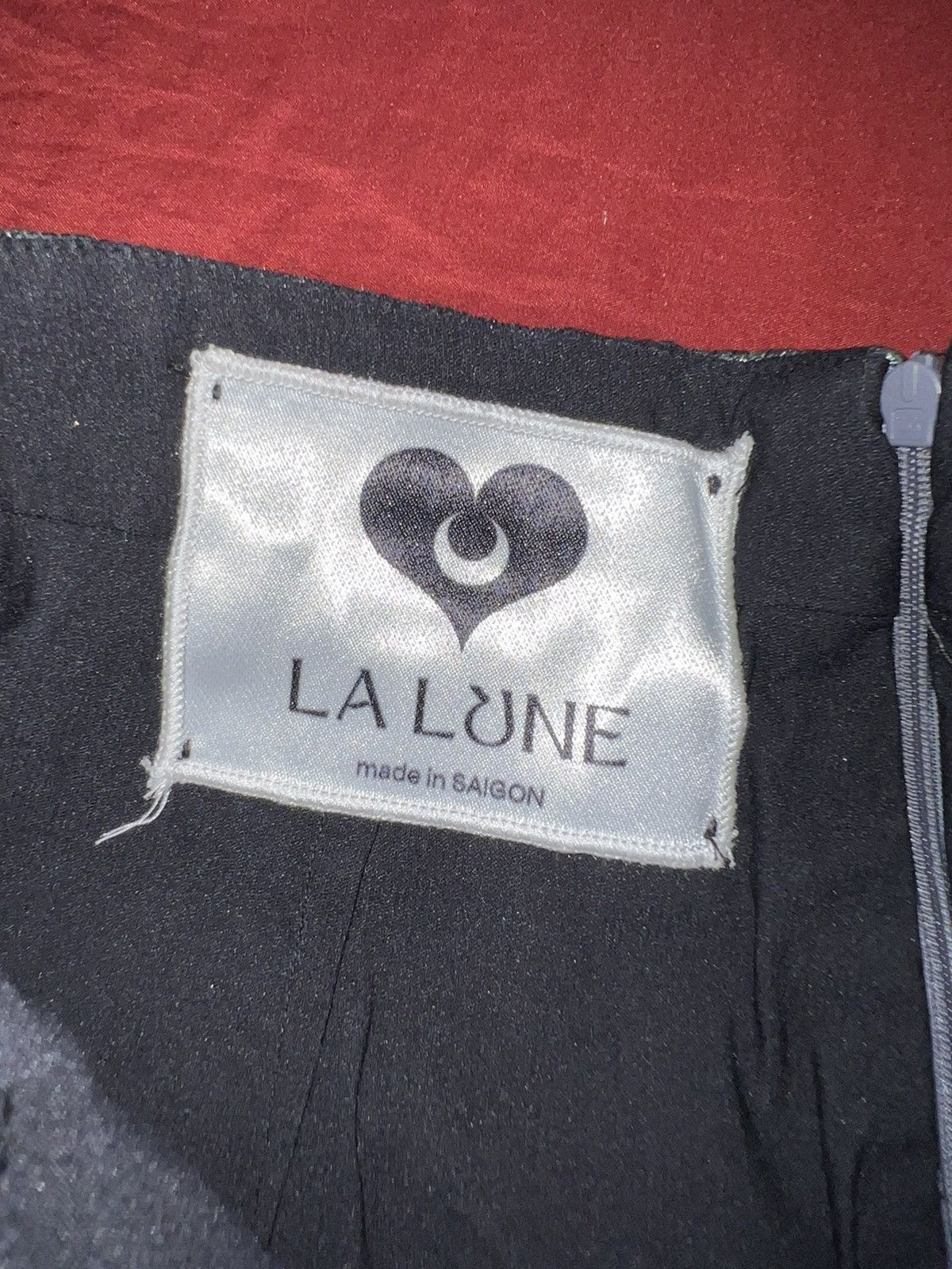 Designer LALUNE silver bling shorts 🪩💗 Size 25" / US 0 / IT 36 - 7 Thumbnail