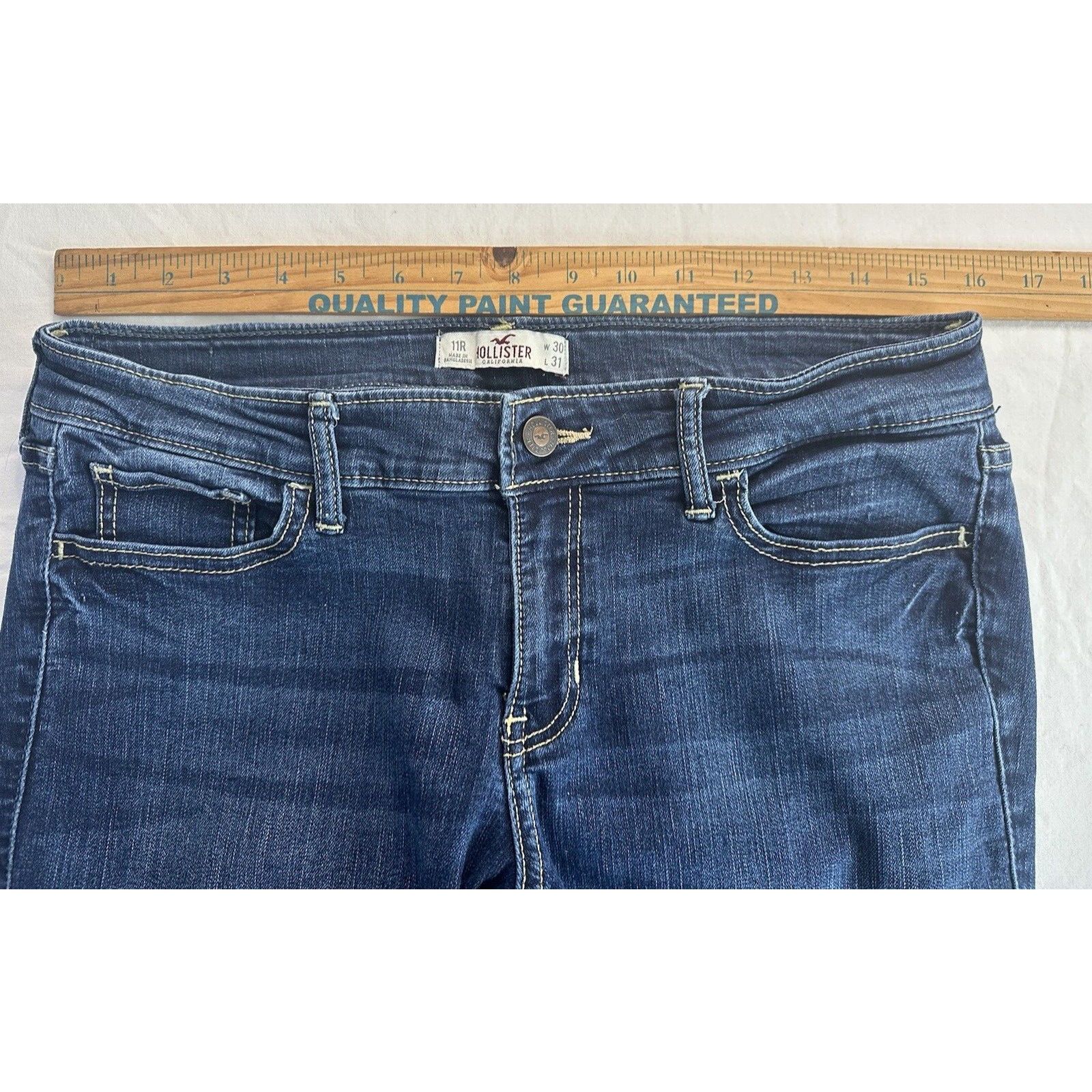 Hollister Hollister California Jeans Blue 11R, 30x31 Dark Wash Denim Size 32" / US 10 / IT 46 - 8 Thumbnail