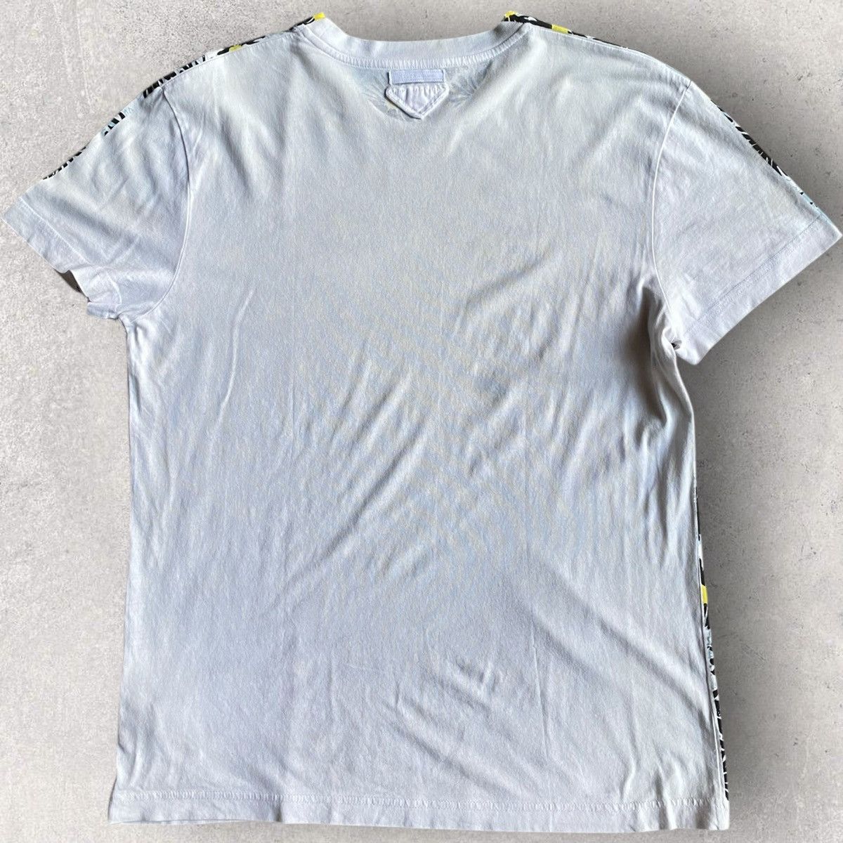 Prada SS12 Floral Print T Shirt Size M / US 6-8 / IT 42-44 - 3 Thumbnail