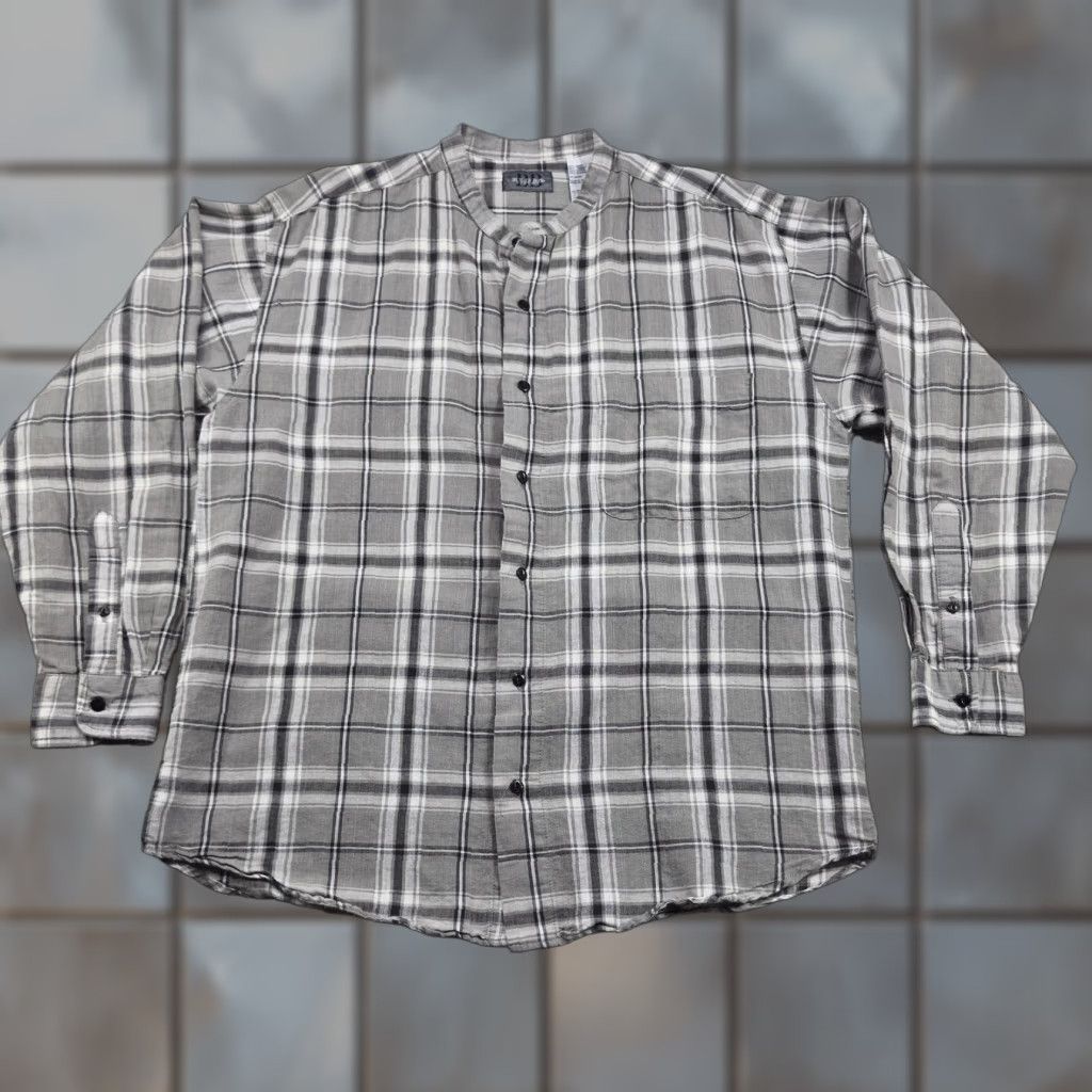 Bugle Boy Bugle Boy Button Up Shirt Mens Large Gray Plaid Band Collar Long Sleeve vintage Size US L / EU 52-54 / 3 - 1 Thumbnail