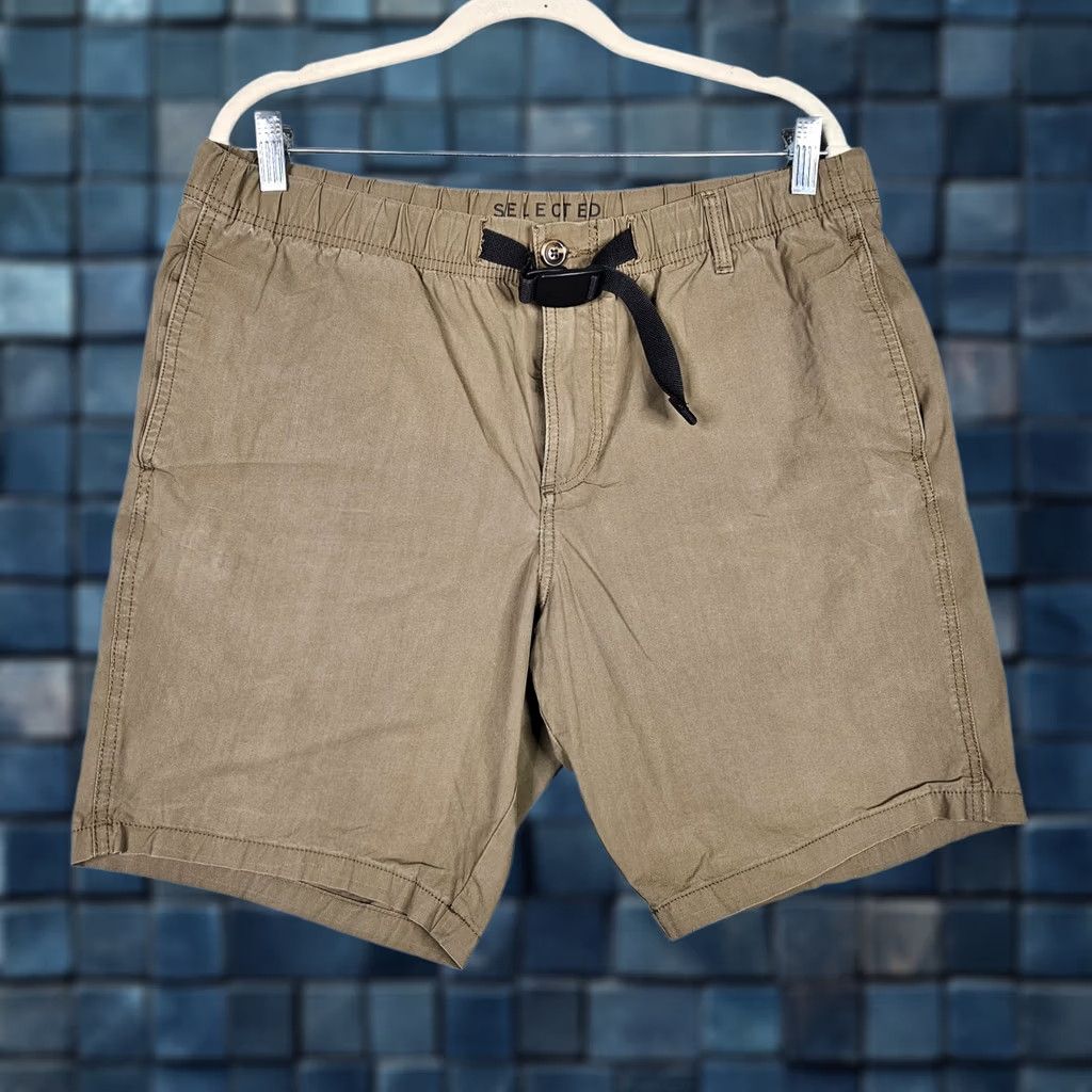 Vintage Men's Brown Elastic Waist Shorts Size XL Size US 36 / EU 52 - 1 Thumbnail