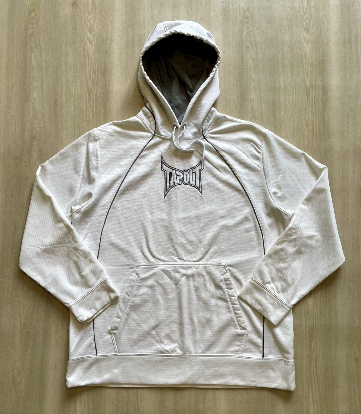 Tapout Vintage Y2K Grunge MMA Tapout Embroidered Logo Hoodie Sz XL Size US XL / EU 56 / 4 - 1 Thumbnail