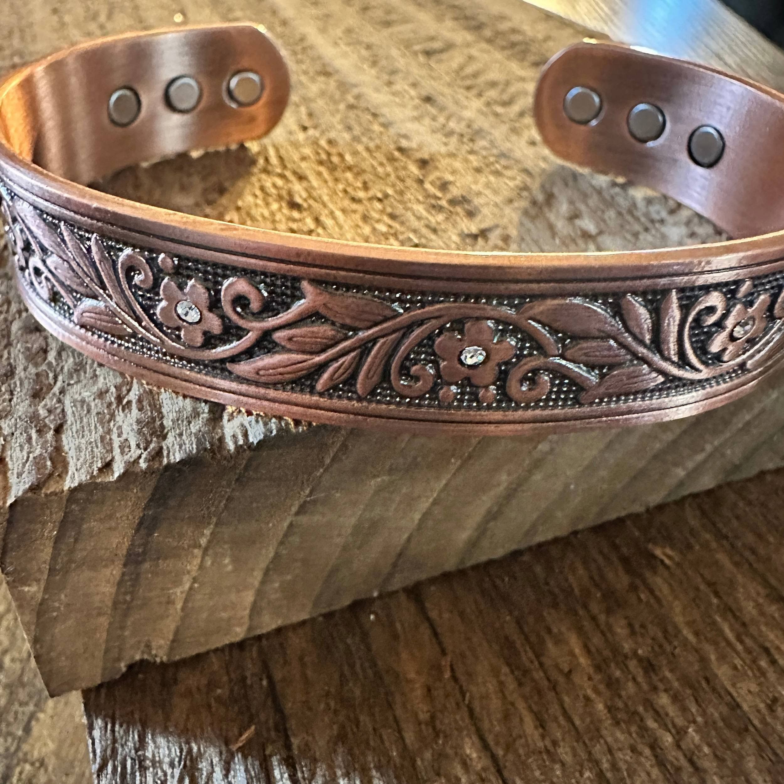 Other Boho Vintage Style Daisy Flower Zircon Stone Magnetic Bracel Size ONE SIZE - 5 Thumbnail