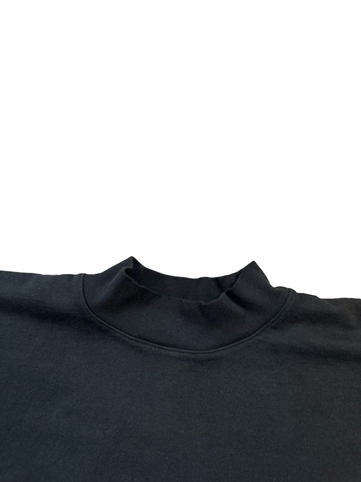 Balenciaga × Gap × Yeezy 🔥Yeezy Gap Engineered by Balenciaga SS22 Dove T-shirt Size US M / EU 48-50 / 2 - 12 Thumbnail