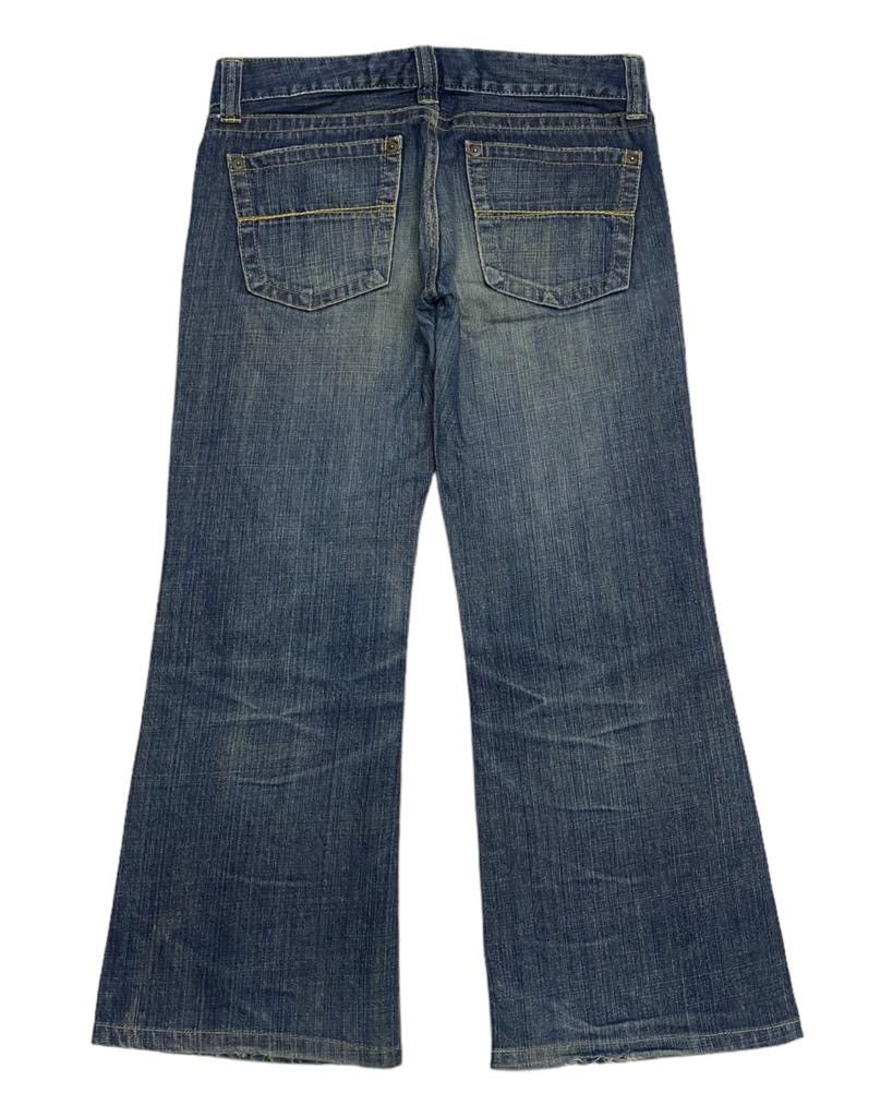 Japanese Brand × Jun Takahashi VINTAGE UNIQLO JAPAN FLARE BOYFRIEND DISTRESSED DENIM JEANS Size US 32 / EU 48 - 2 Thumbnail