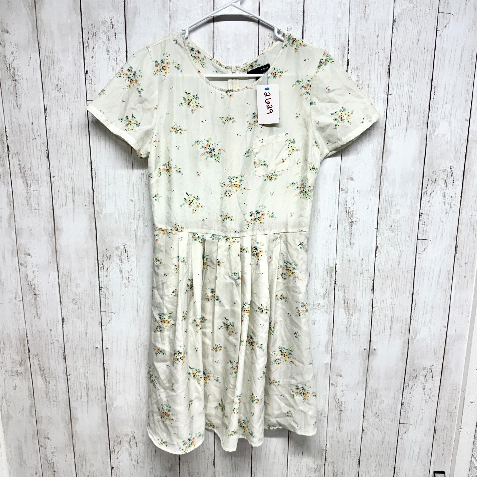 Other Aqua Dress Size Small Floral Round Neck Short Sleeve Midi Size S / US 4 / IT 40 - 1 Thumbnail