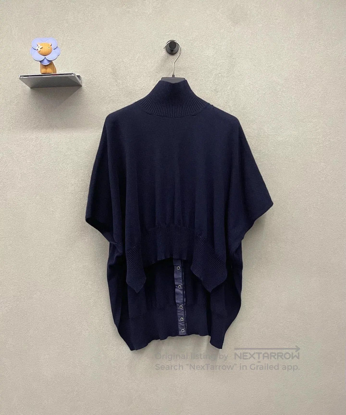 Louis Vuitton LV Navy Blue Knit Sweater. Size M / US 6-8 / IT 42-44 - 1 Thumbnail