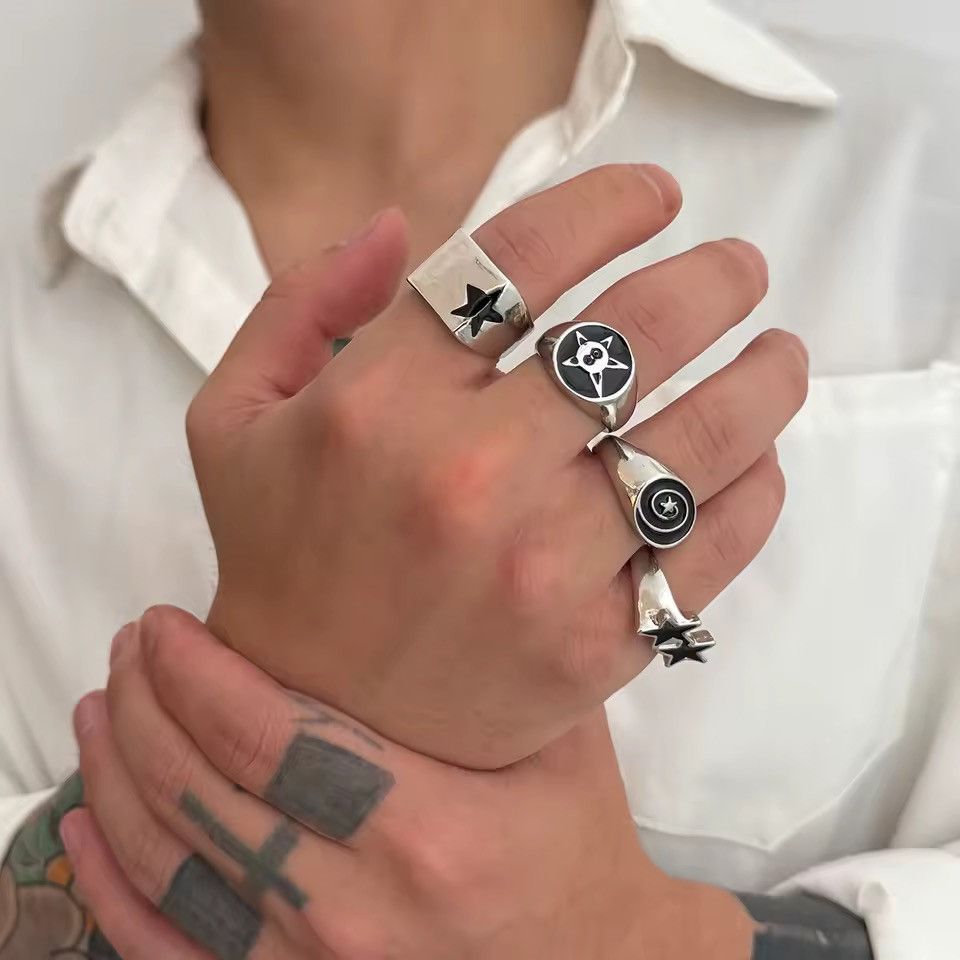 Jewelry 4pcs set Punk Hip Hop Star Geometric Streetwear Rings Size ONE SIZE - 4 Thumbnail