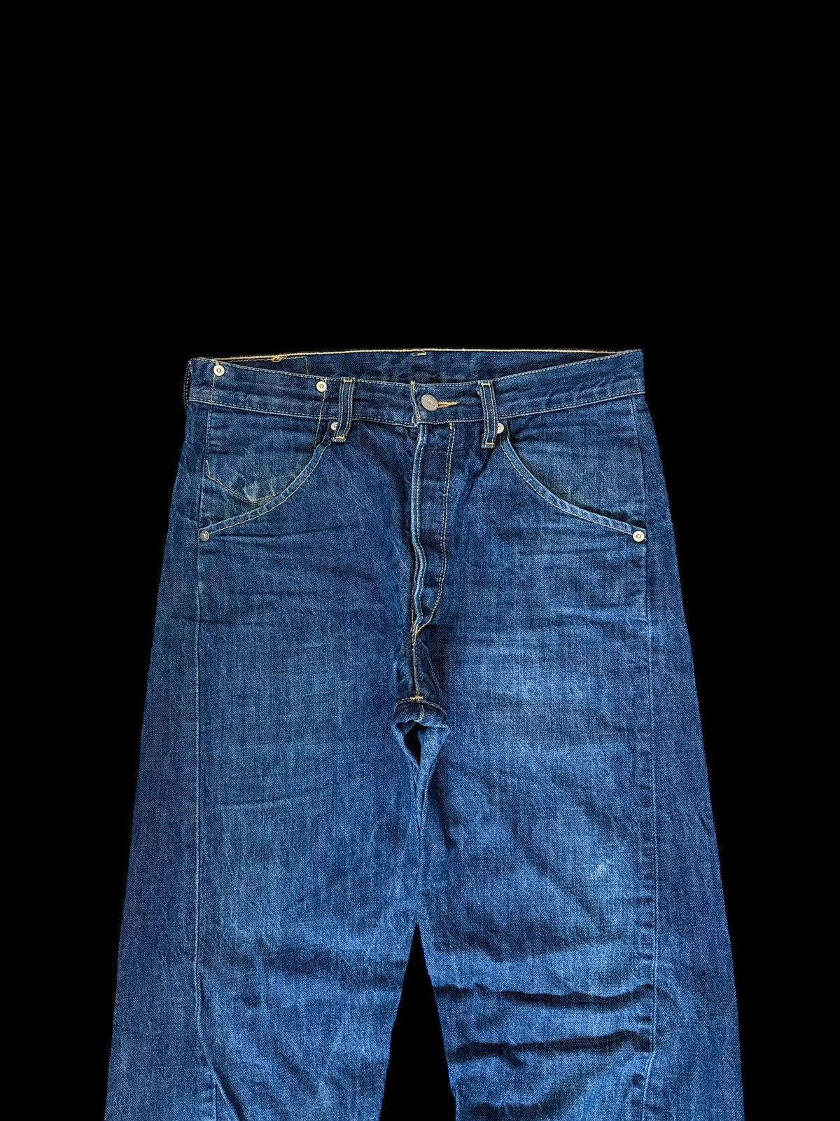 Levi's Levi’s Engineered Navy Baggy Flared Twisted Denim Jeans Y2K Size US 30 / EU 46 - 6 Thumbnail