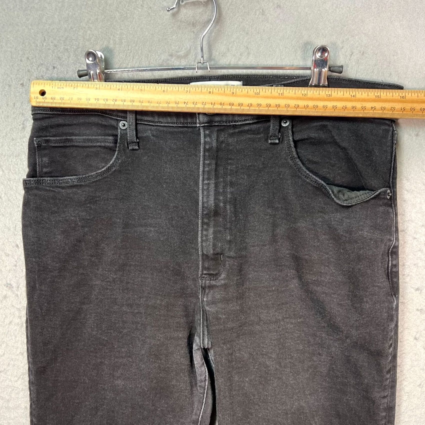 Abercrombie & Fitch Abercrombie & Fitch Jeans Womens 32 / 14 Black Denim Ultra High Rise Flare Size 24" / US 00 / IT 34 - 5 Thumbnail