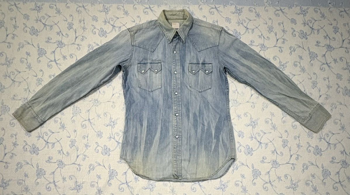 Levi's Levi’s Shirt Button Up Size US M / EU 48-50 / 2 - 1 Thumbnail