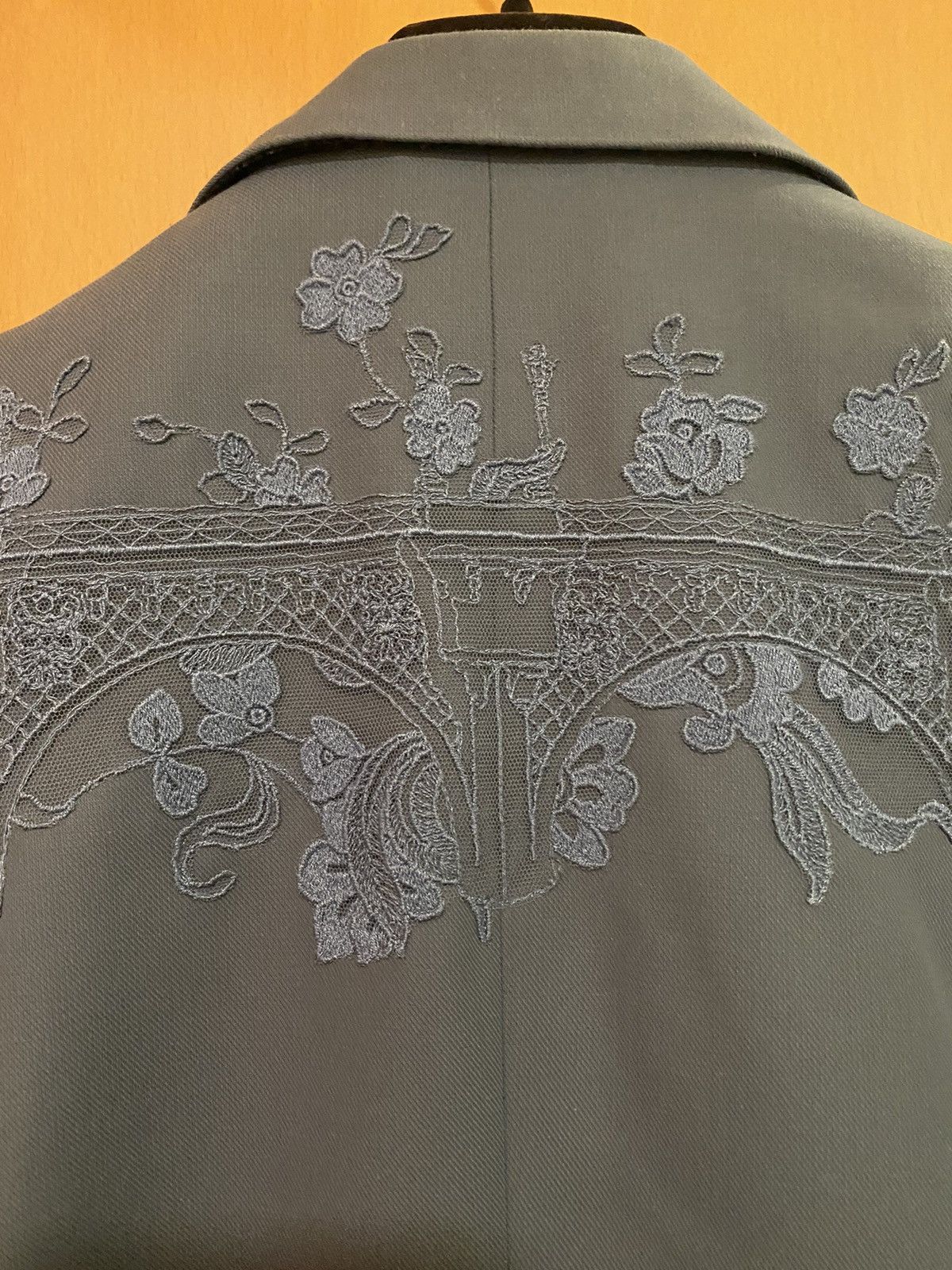 Louis Vuitton Louis Vuitton Notre Dame double breasted blazer jacket 48 Size 48R - 5 Thumbnail