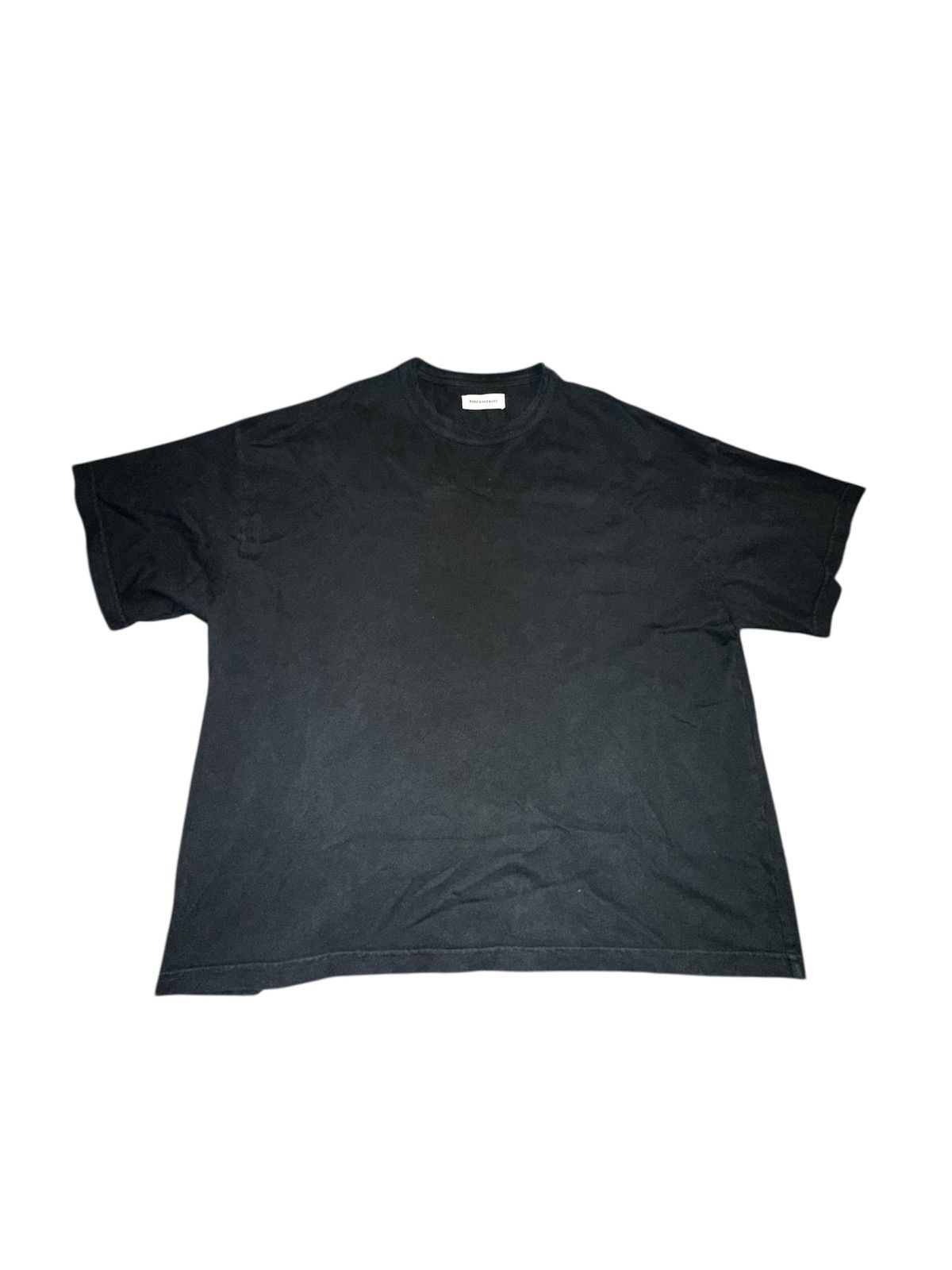 Bare Knuckles Bare Knuckles ‘Aged Black’ Basics T-shirt Size US XL / EU 56 / 4 - 1 Thumbnail