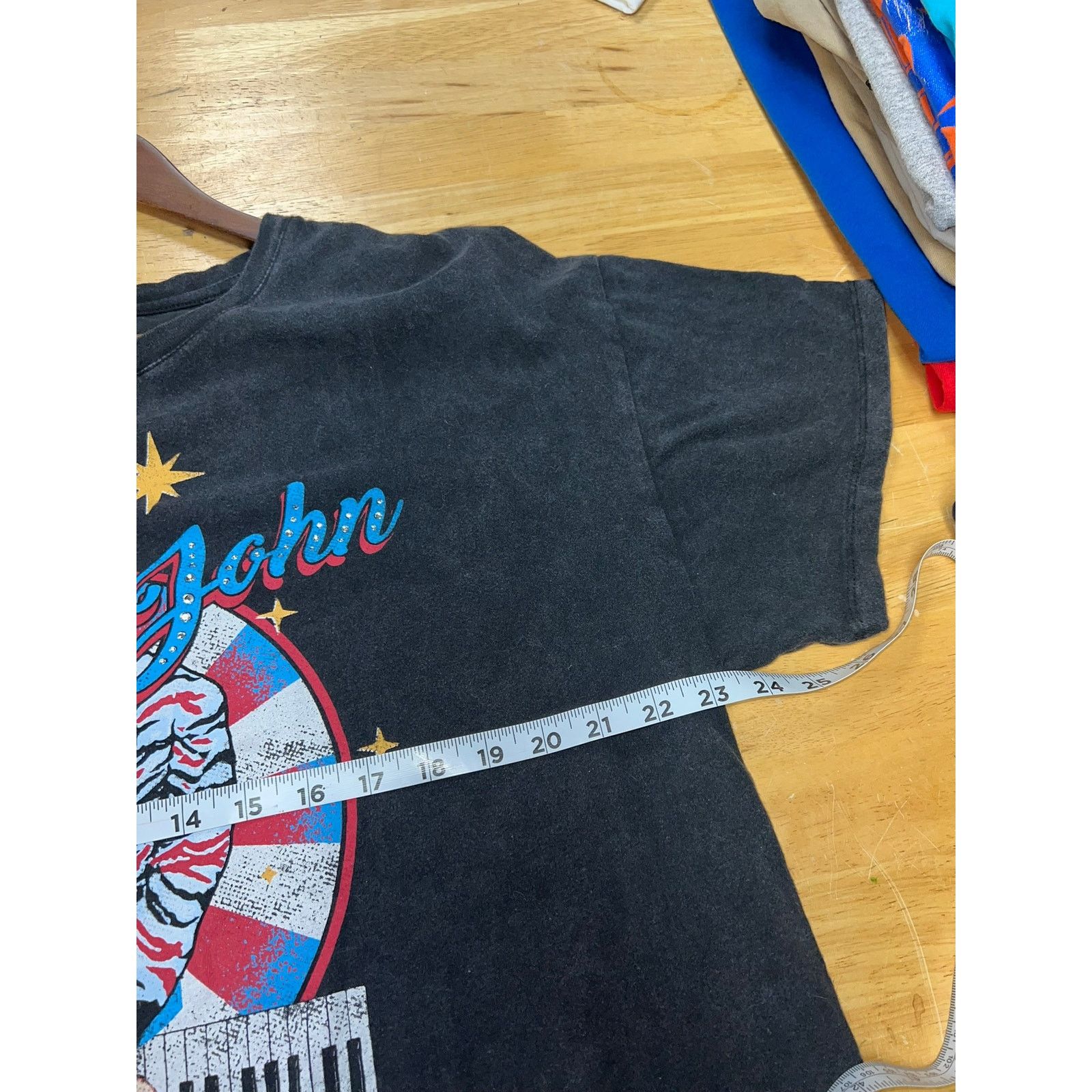 Band Tees Womens Elton John Rocket Man Shirt Graphic Music Tee Top 2XL Size XXL / US 16-18 / IT 52-54 - 9 Thumbnail