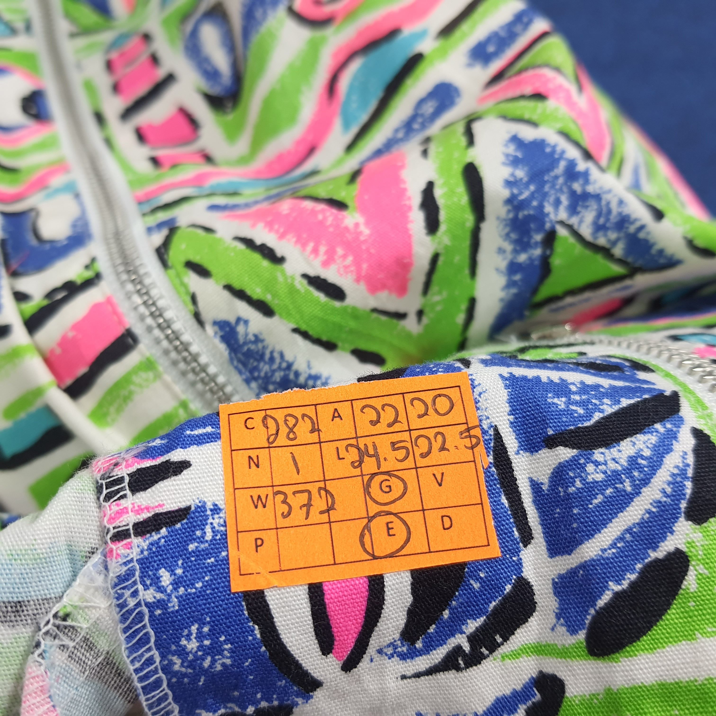 O'Neill Vintage 80s O'Neill Retro Surf Neon Geometric Jacket C282N1 Size US M / EU 48-50 / 2 - 8 Thumbnail