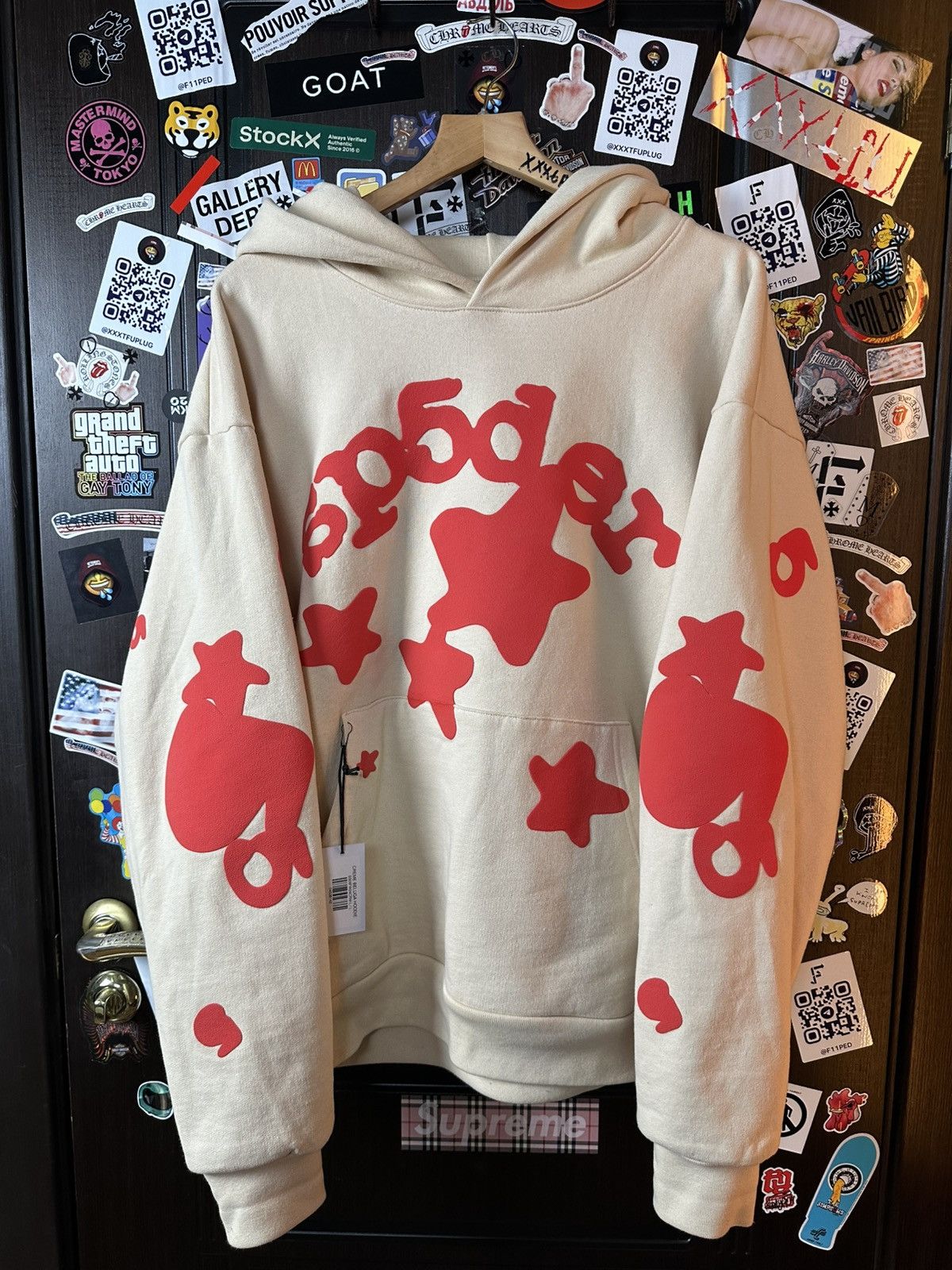 Sp5der Sp5der Worldwide Cream Beluga Hoodie Size US L / EU 52-54 / 3 - 1 Thumbnail