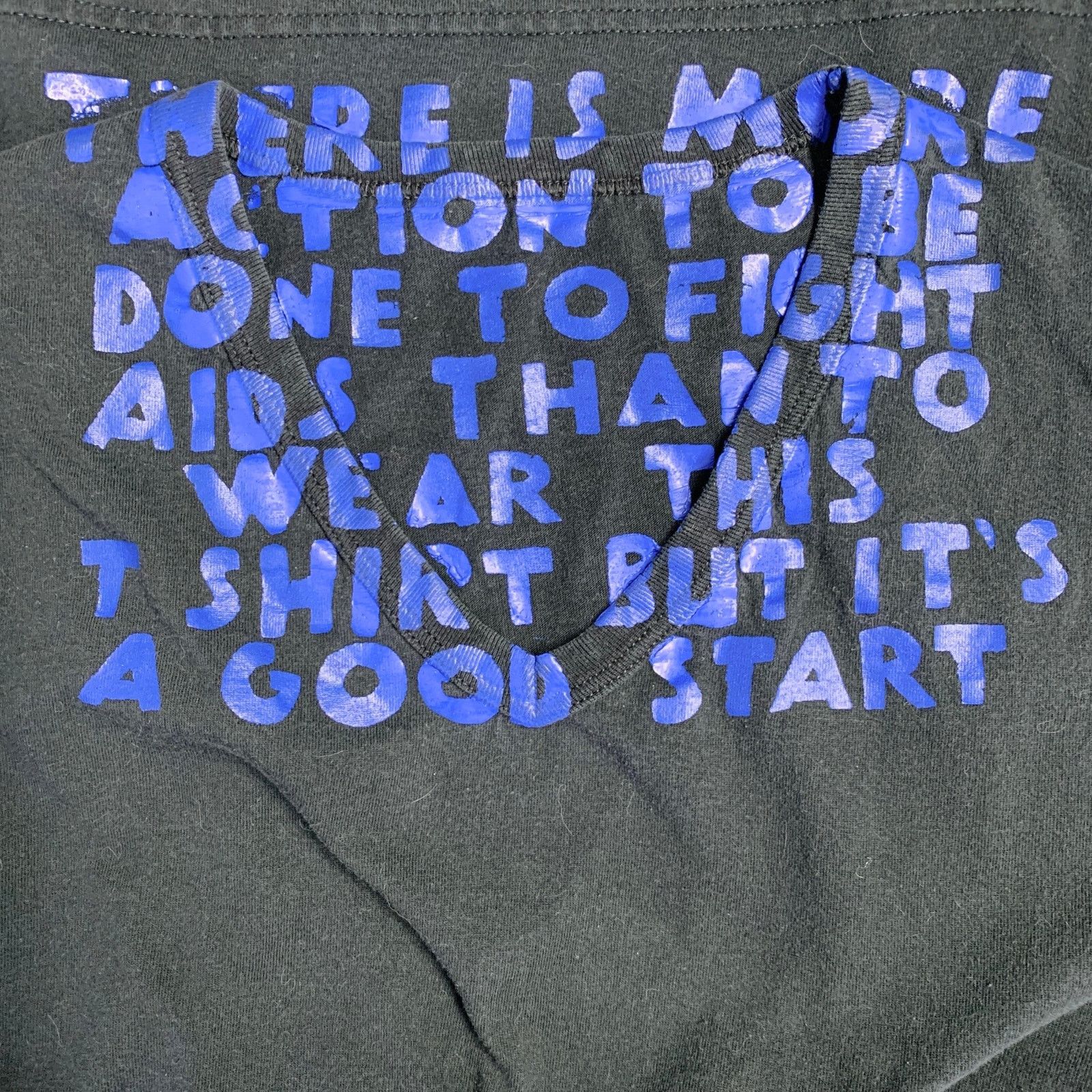 Maison Margiela MARTIN MARGIELA Size L Black Blue Logo Cotton V-Neck T-shirt Size US L / EU 52-54 / 3 - 3 Thumbnail